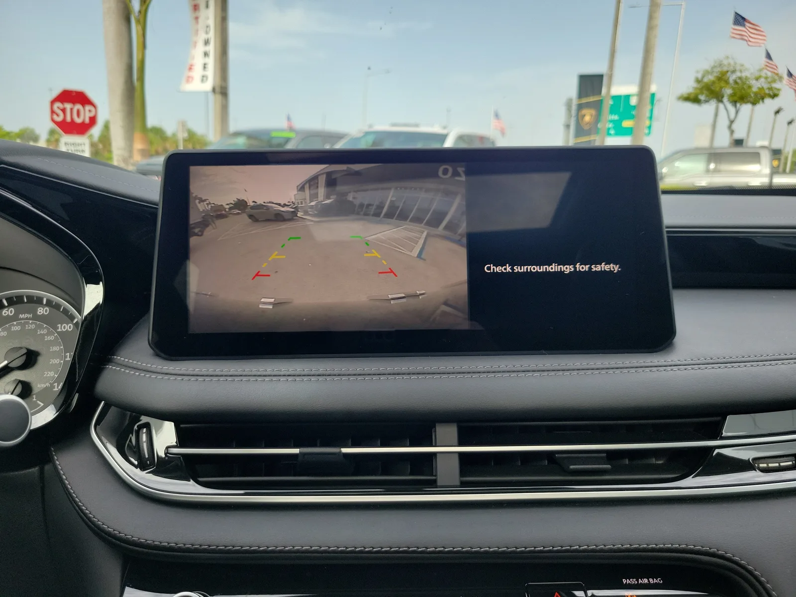 2025 INFINITI QX60 PURE photo 10