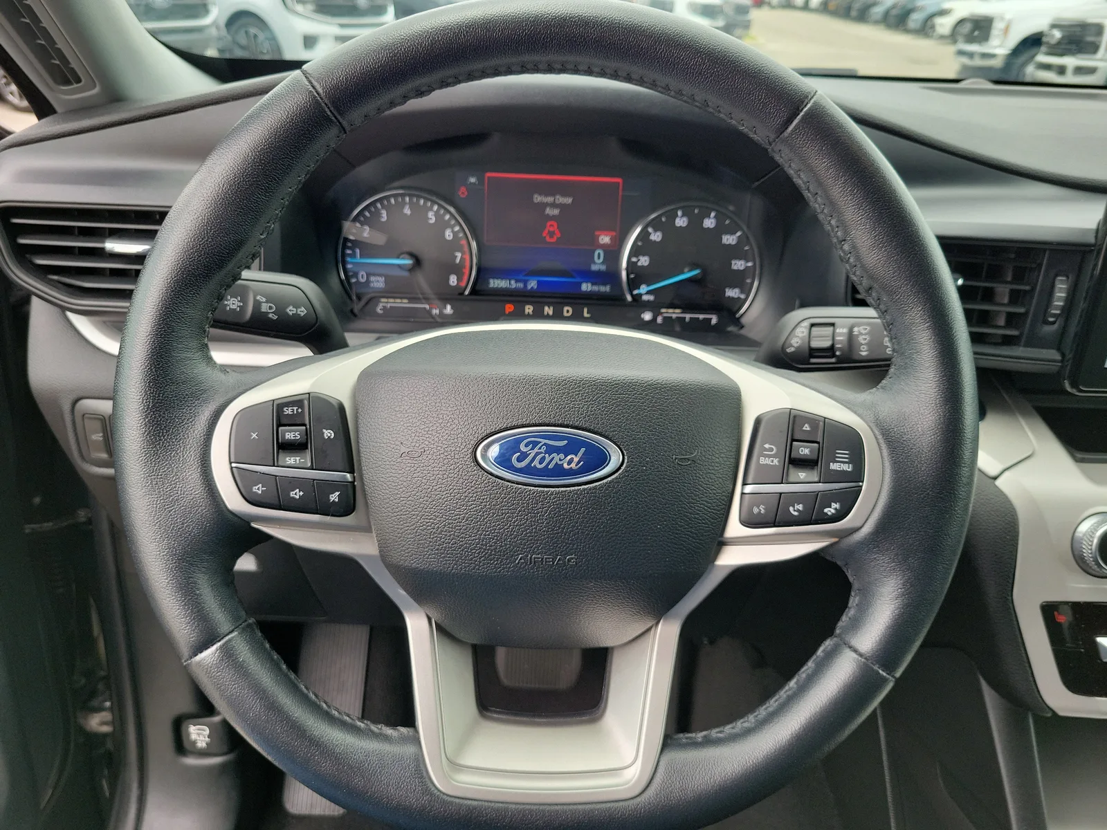 2024 Ford Explorer XLT photo 21