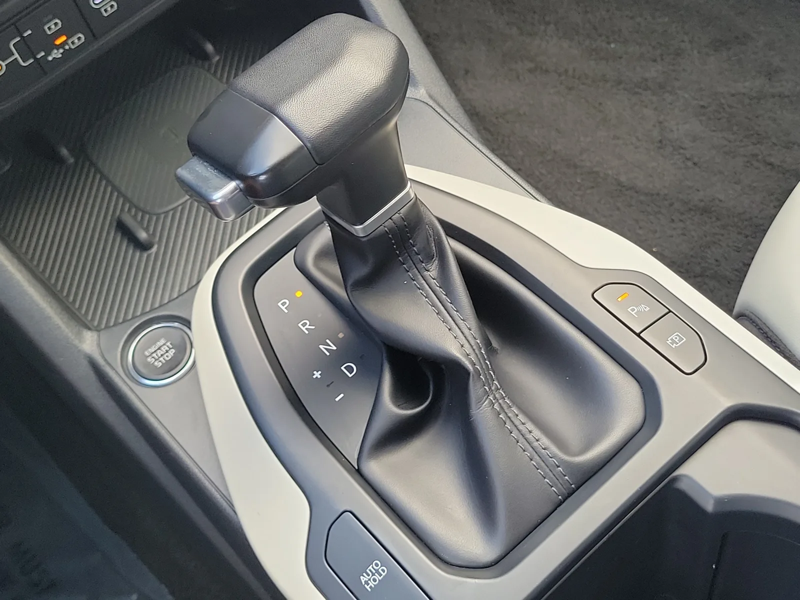 2025 Kia K4 GT-Line Turbo photo 33