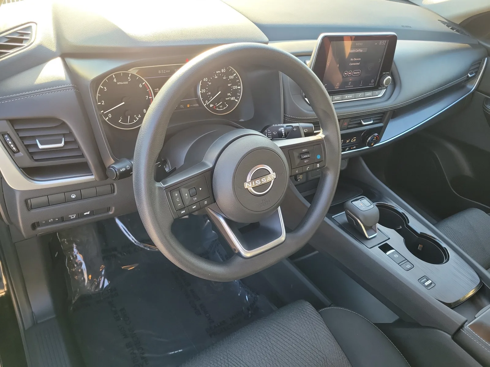 2024 Nissan Rogue SV photo 9