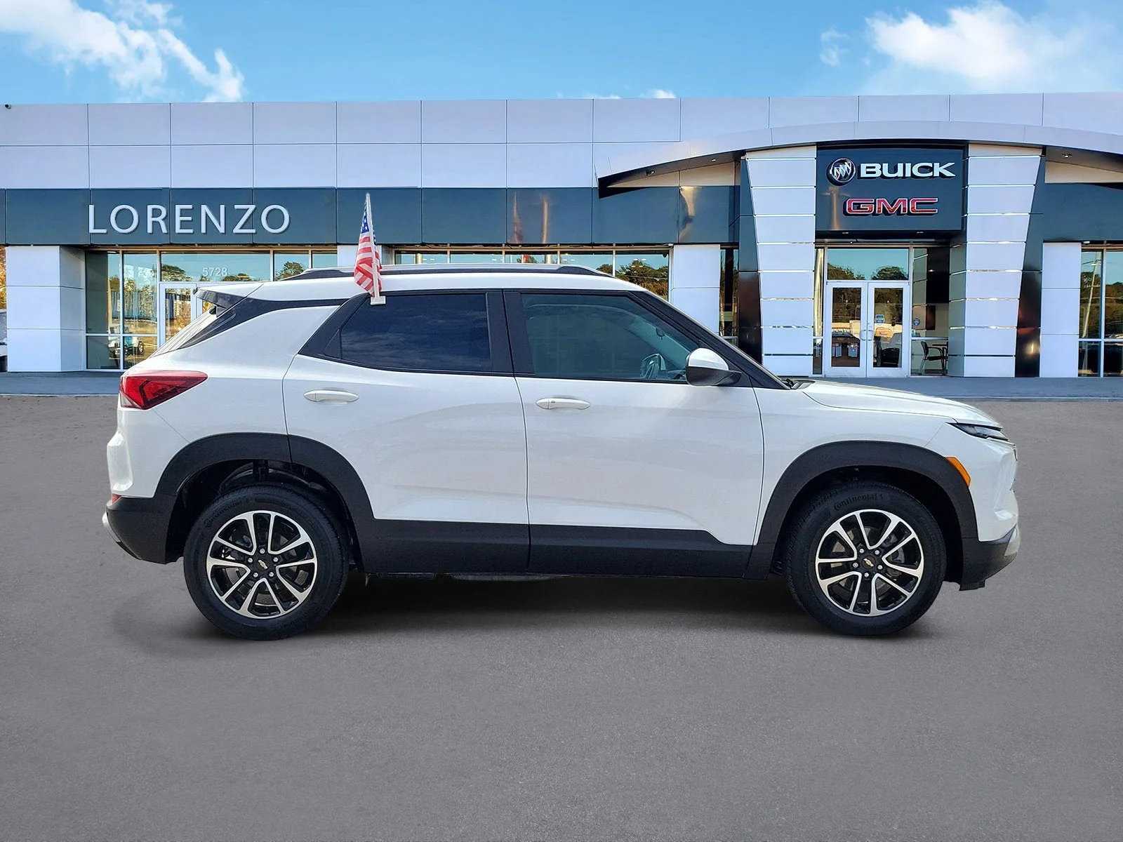 2024 Chevrolet Trailblazer LT photo 4