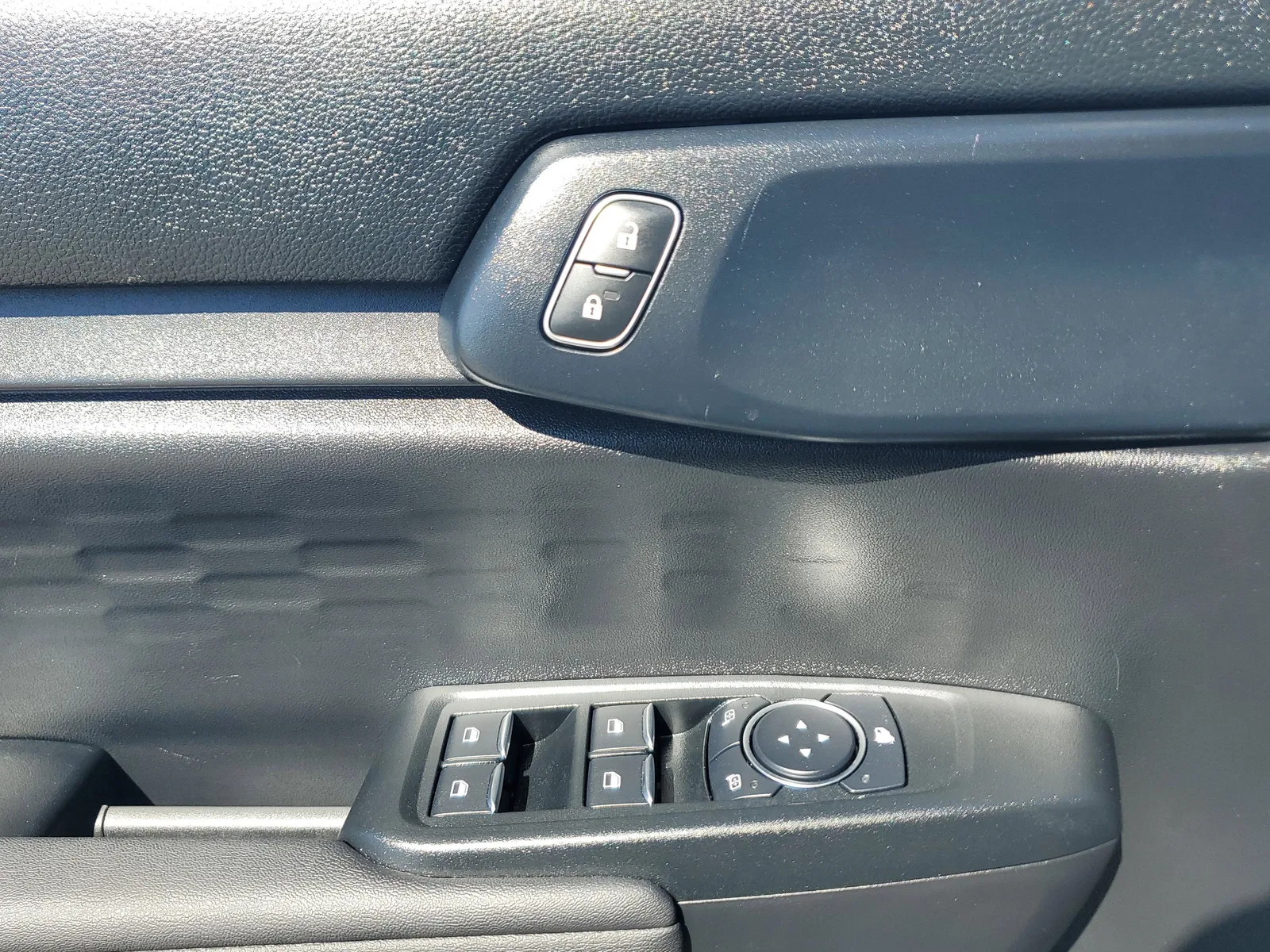 2025 Ford Ranger XL photo 26