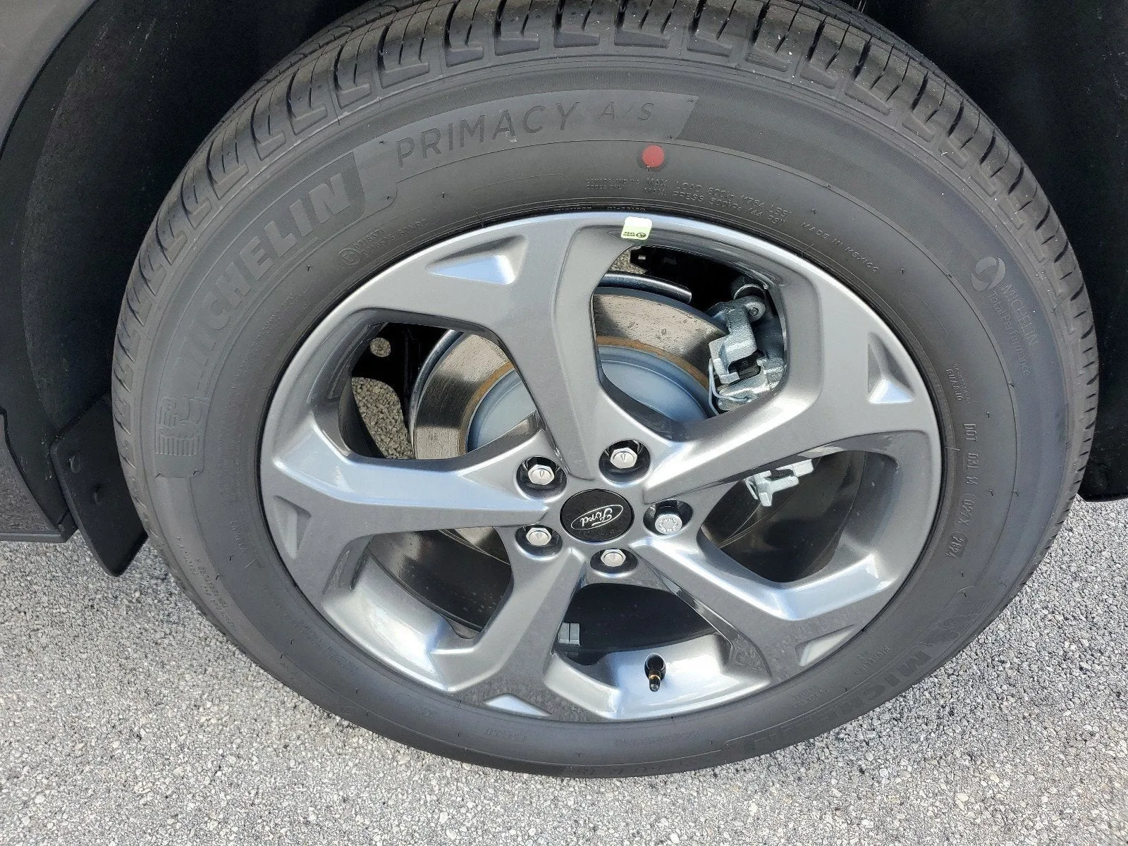 2024 Ford Escape ST-Line photo 8