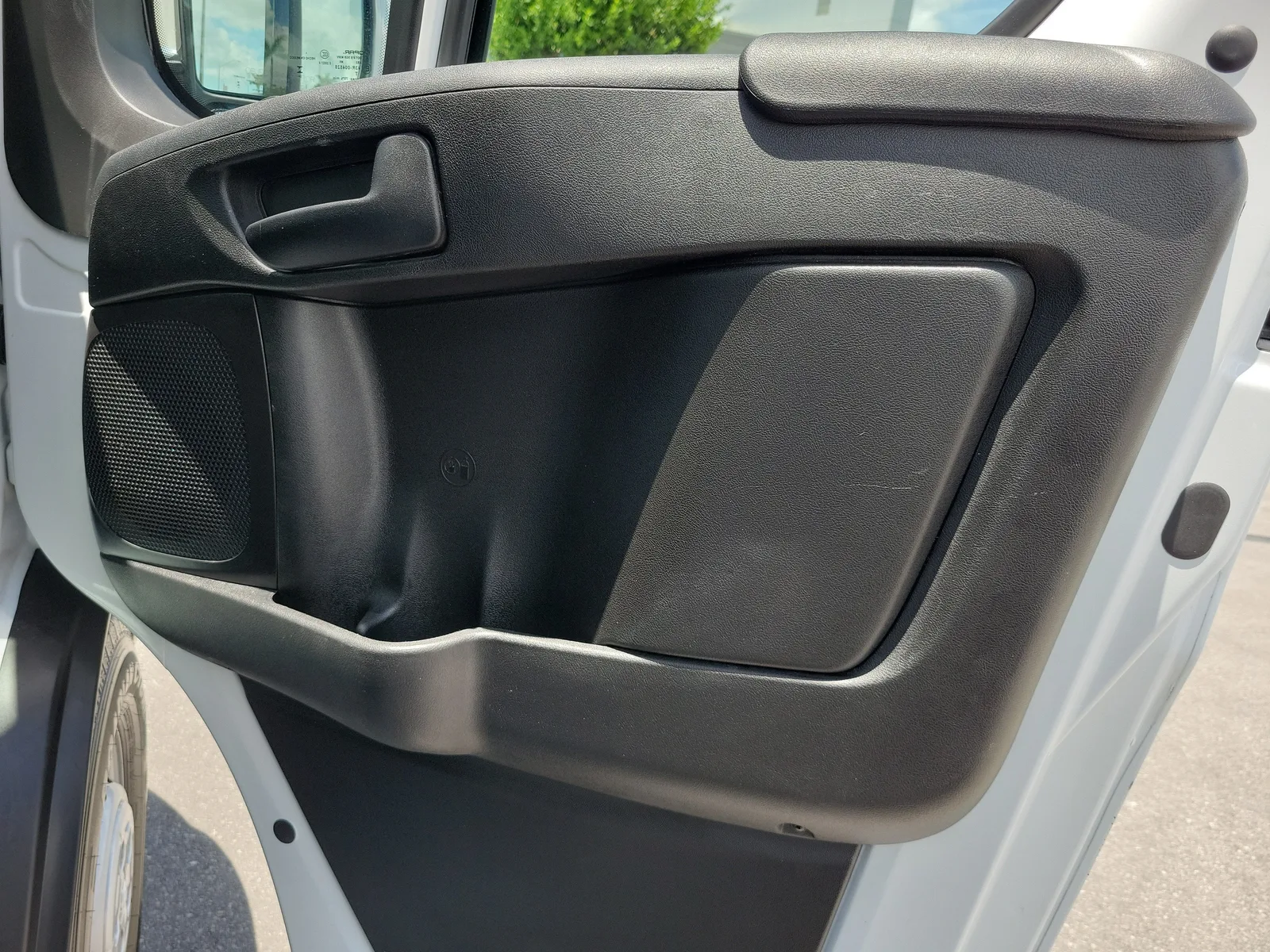 2025 RAM ProMaster Cargo Van Tradesman photo 27