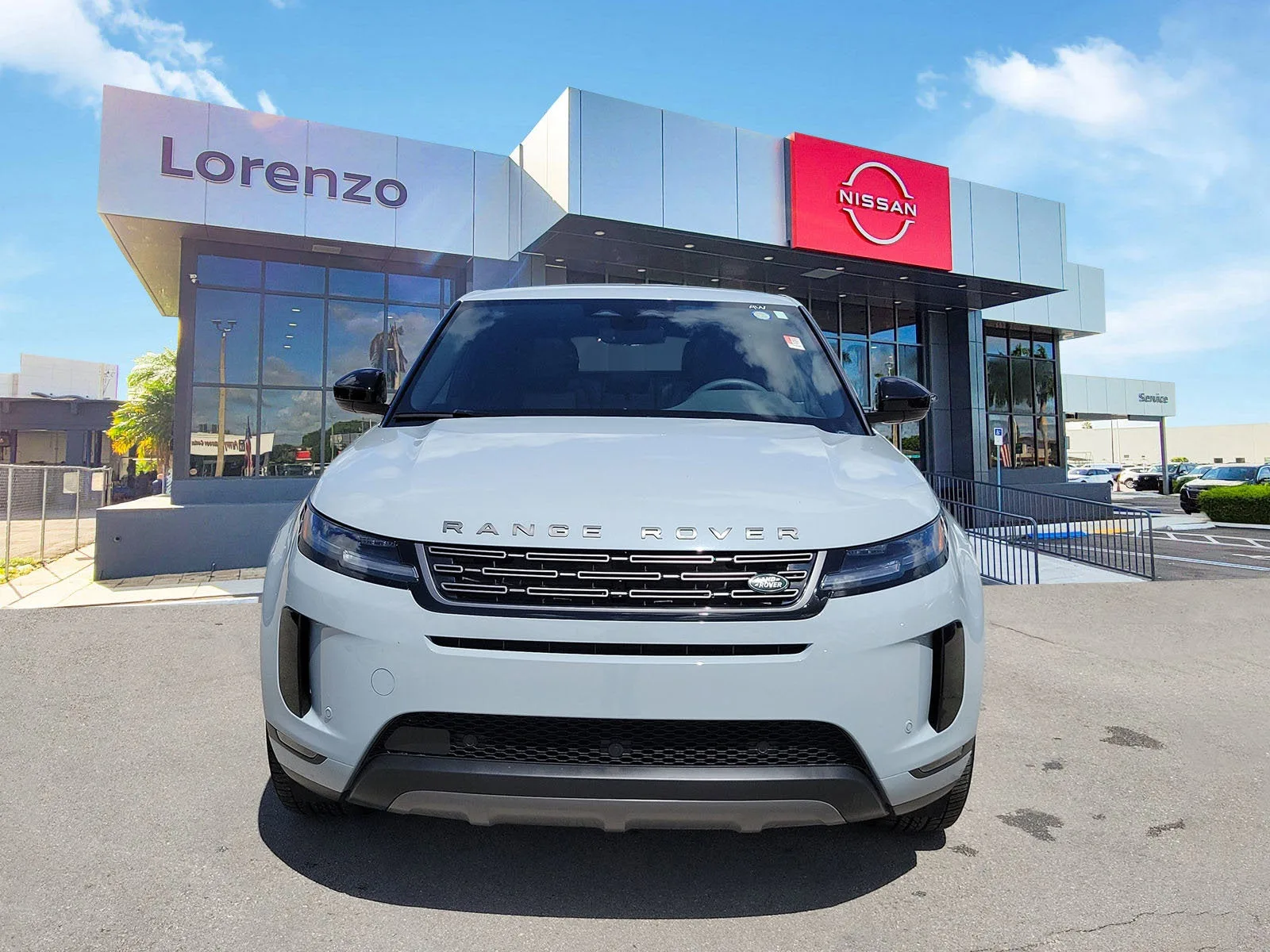2026 Land Rover Range Rover Evoque Core S photo 2