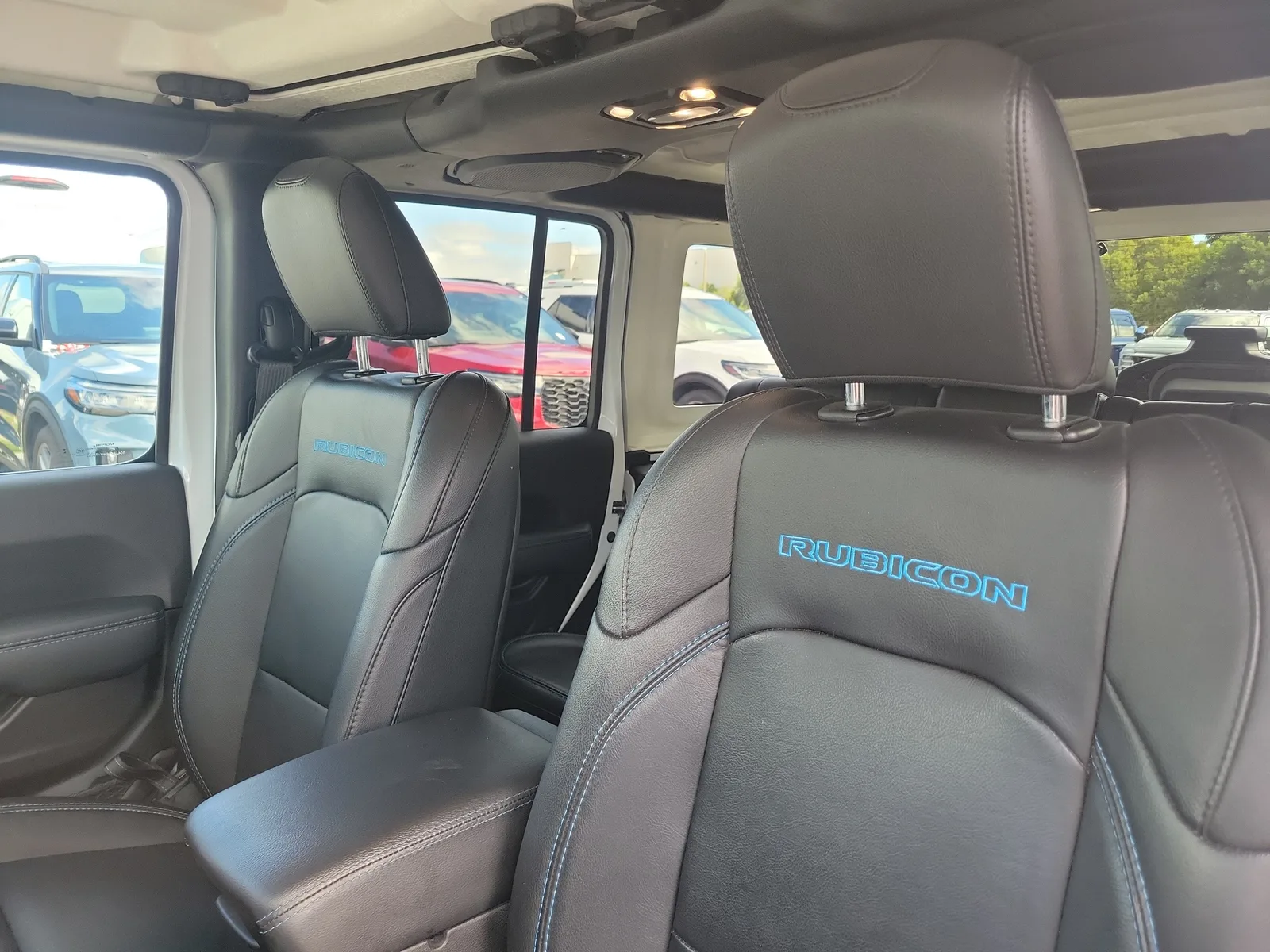 2022 Jeep Wrangler 4xe Unlimited Rubicon photo 12