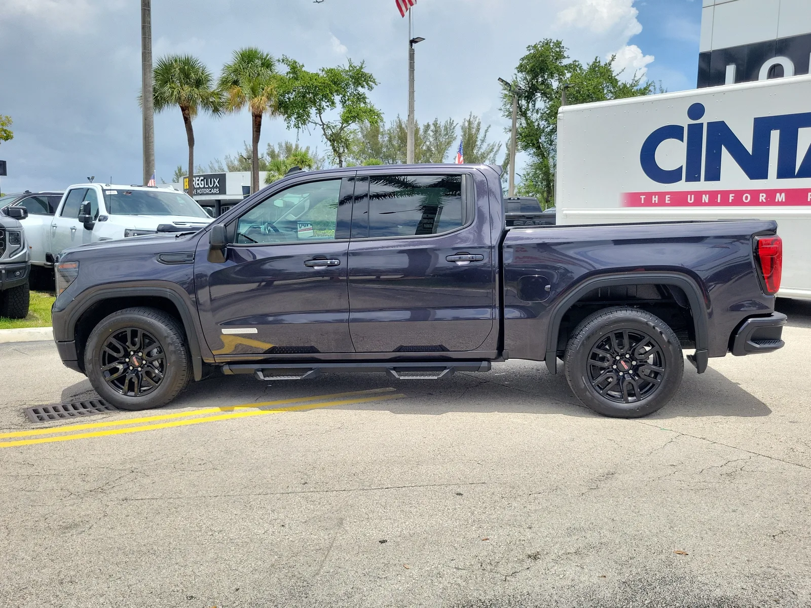 2023 GMC Sierra 1500 Elevation photo 8