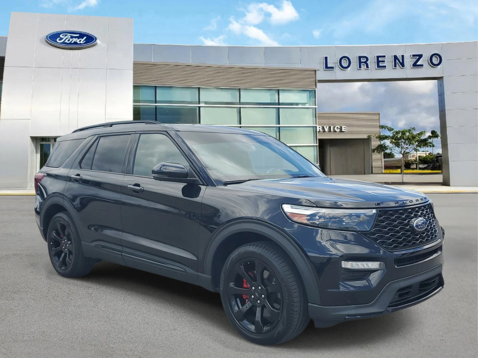 2023 Ford Explorer ST 4WD photo 3