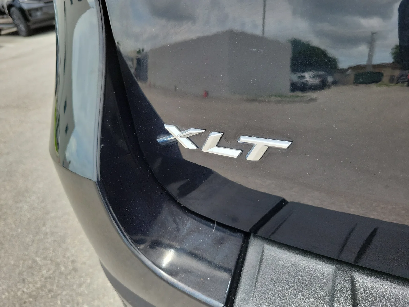 2023 Ford Explorer XLT photo 31
