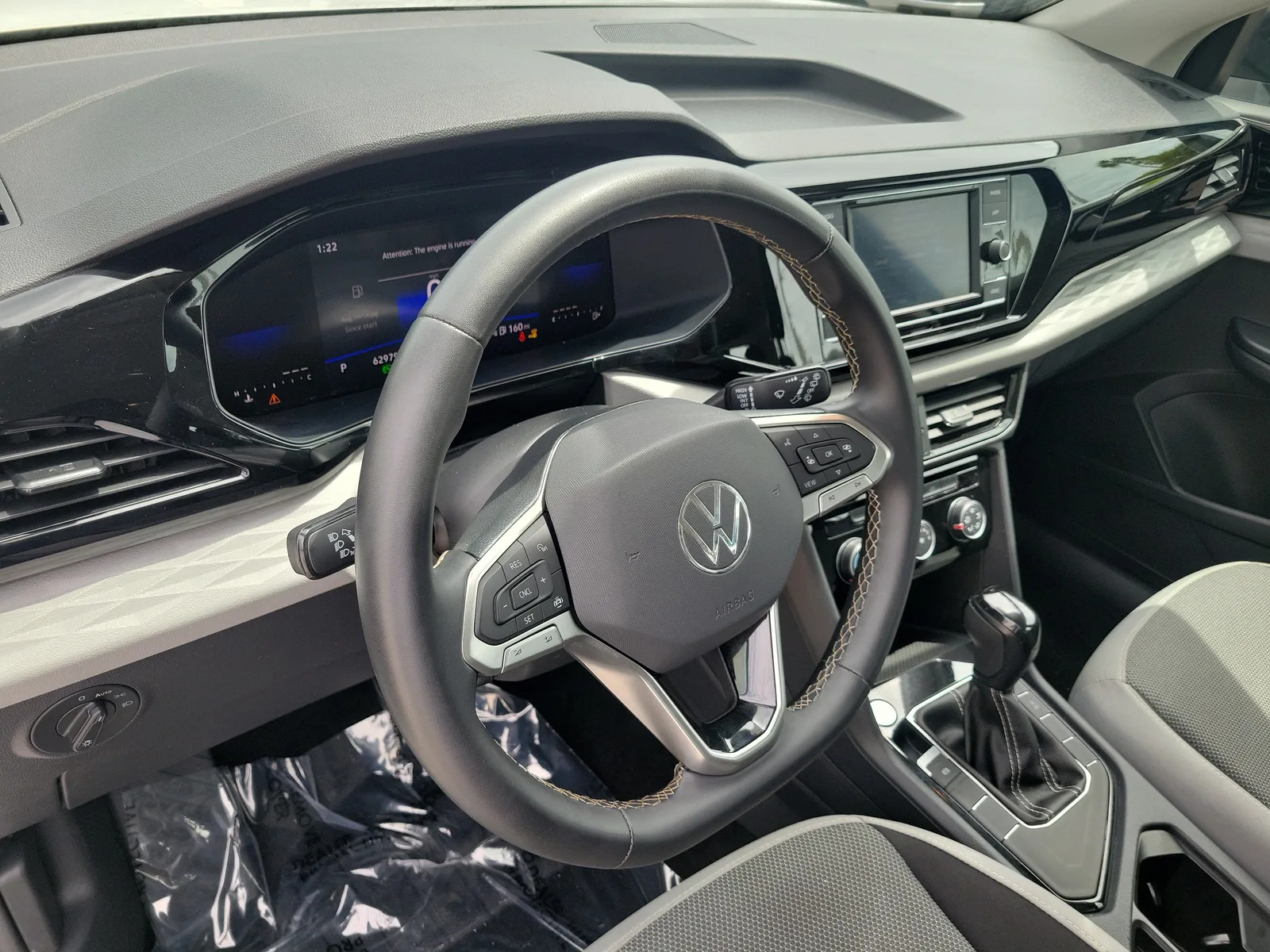 2023 Volkswagen Taos S photo 9