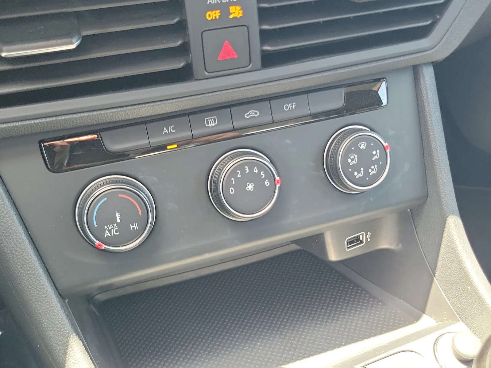 2019 Volkswagen Jetta S photo 22