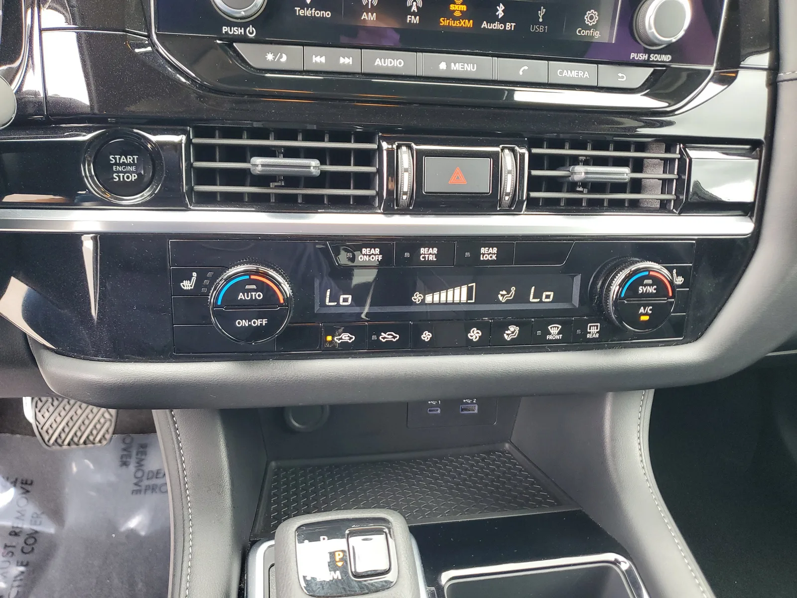 2025 Nissan Pathfinder SV photo 25