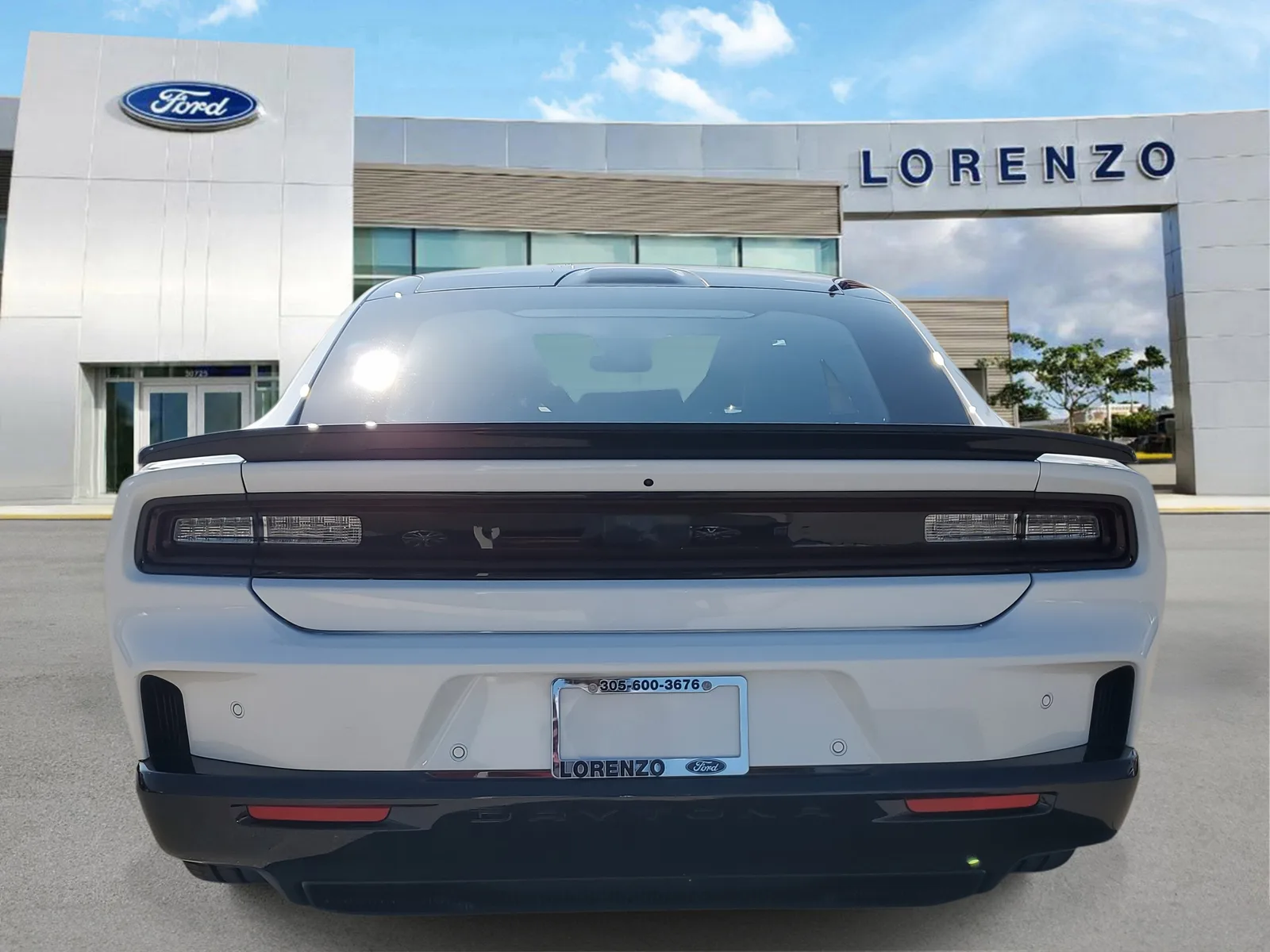 2024 Dodge Charger Daytona Scat Pack photo 6