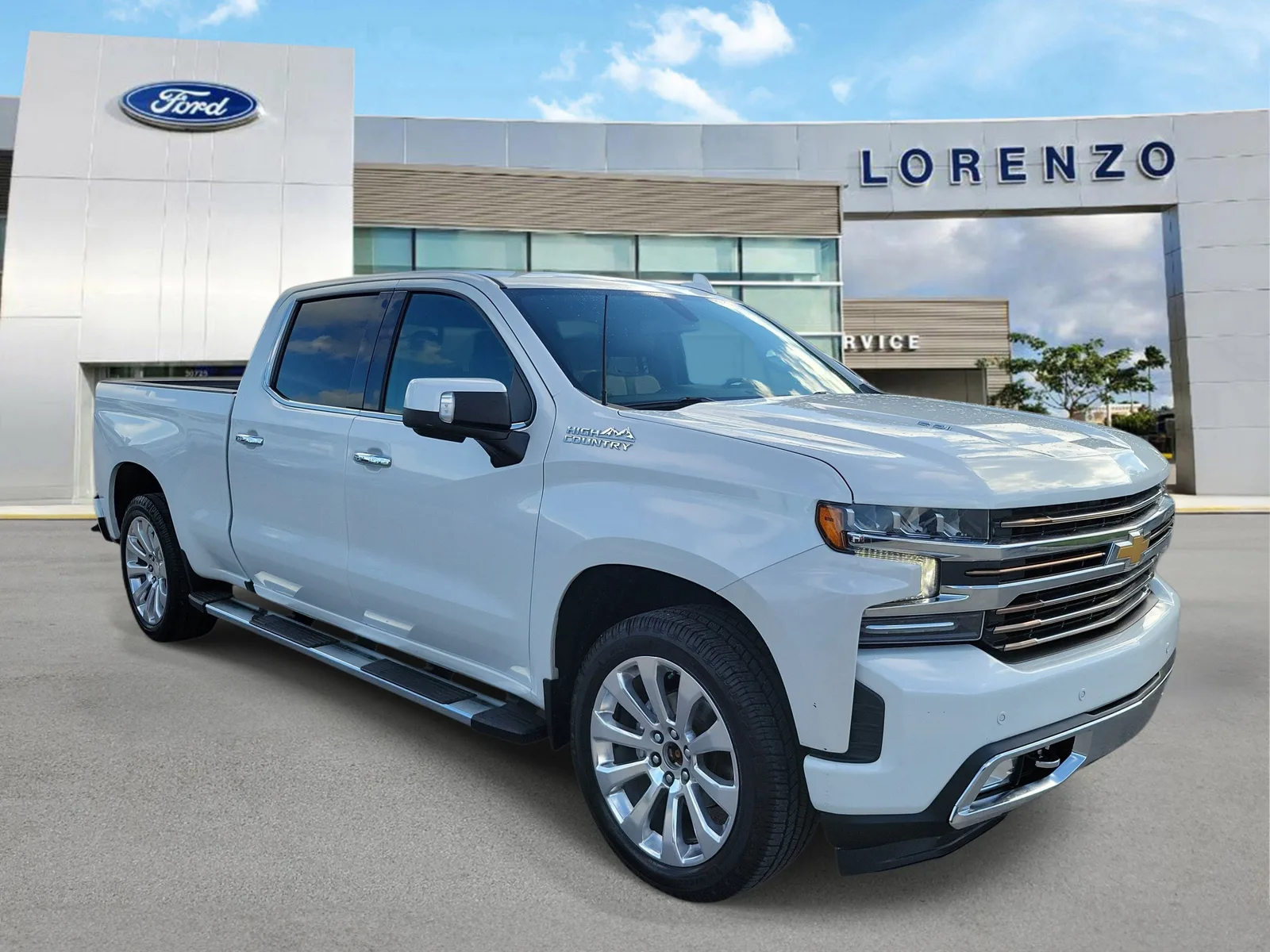 2022 Chevrolet Silverado 1500 LTD High Country photo 3