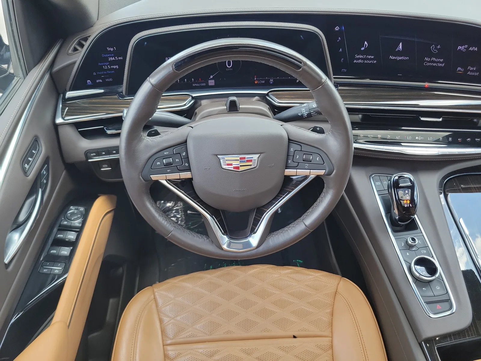 2023 Cadillac Escalade 4WD Premium Luxury photo 21