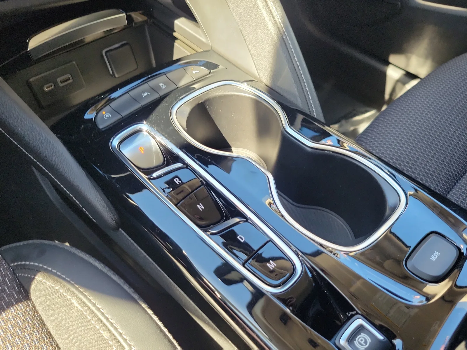 2022 Buick Envision Preferred photo 22