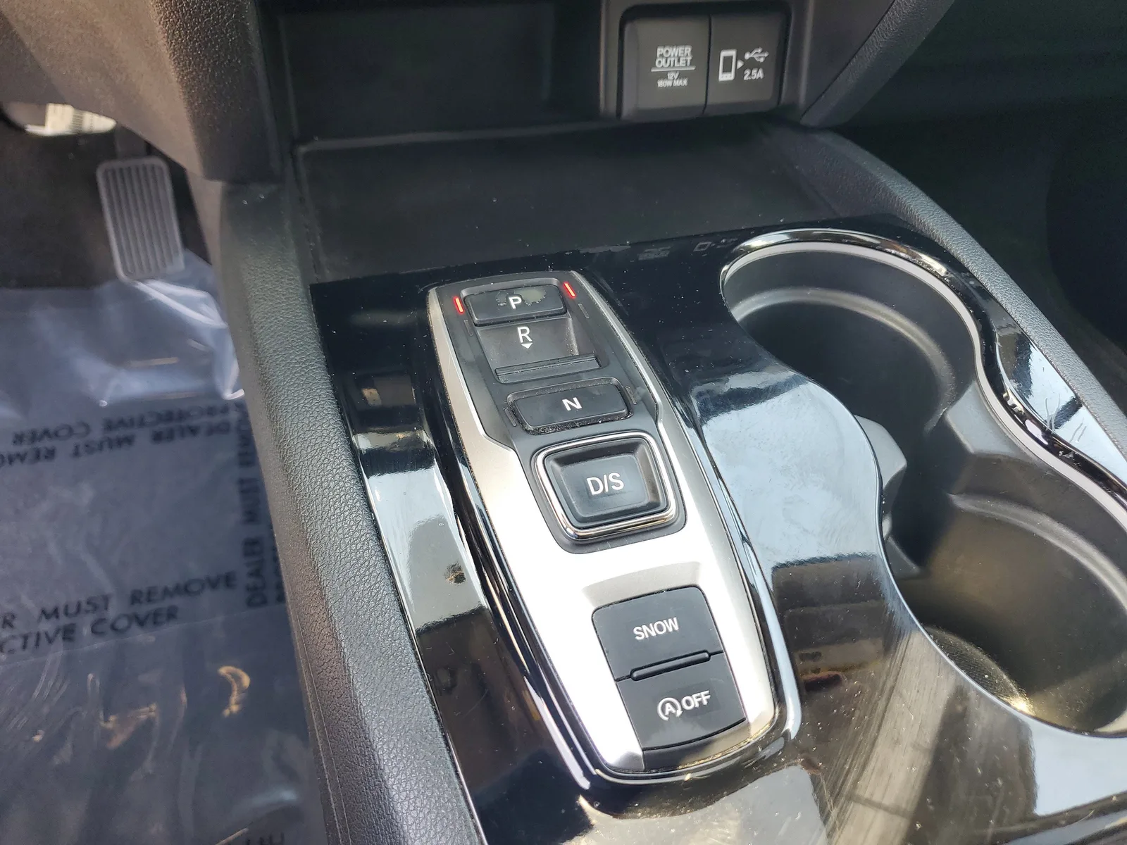 2022 Honda Pilot Touring 7-Passenger photo 28