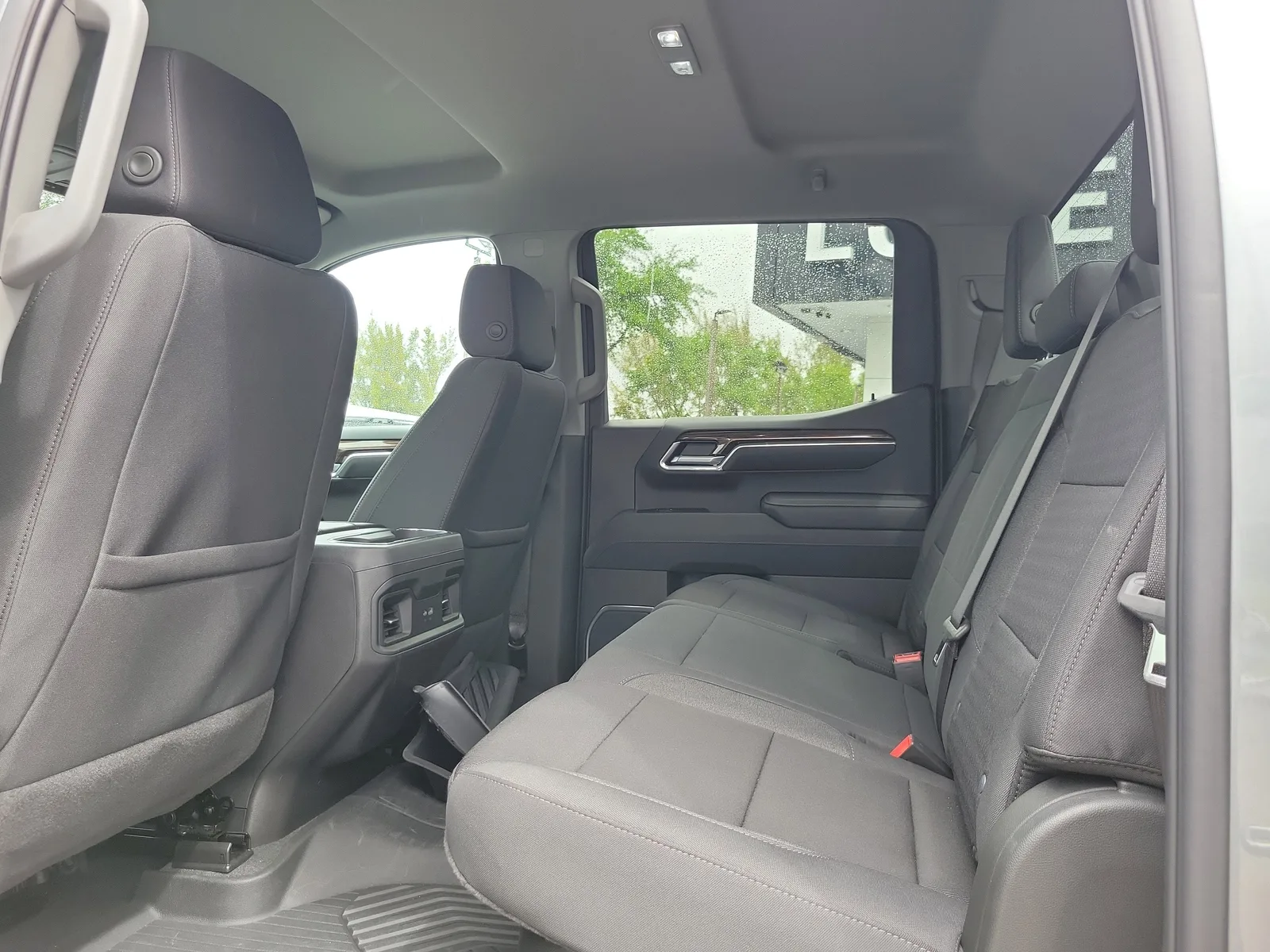 2025 Chevrolet Silverado 1500 LT Trail Boss photo 14
