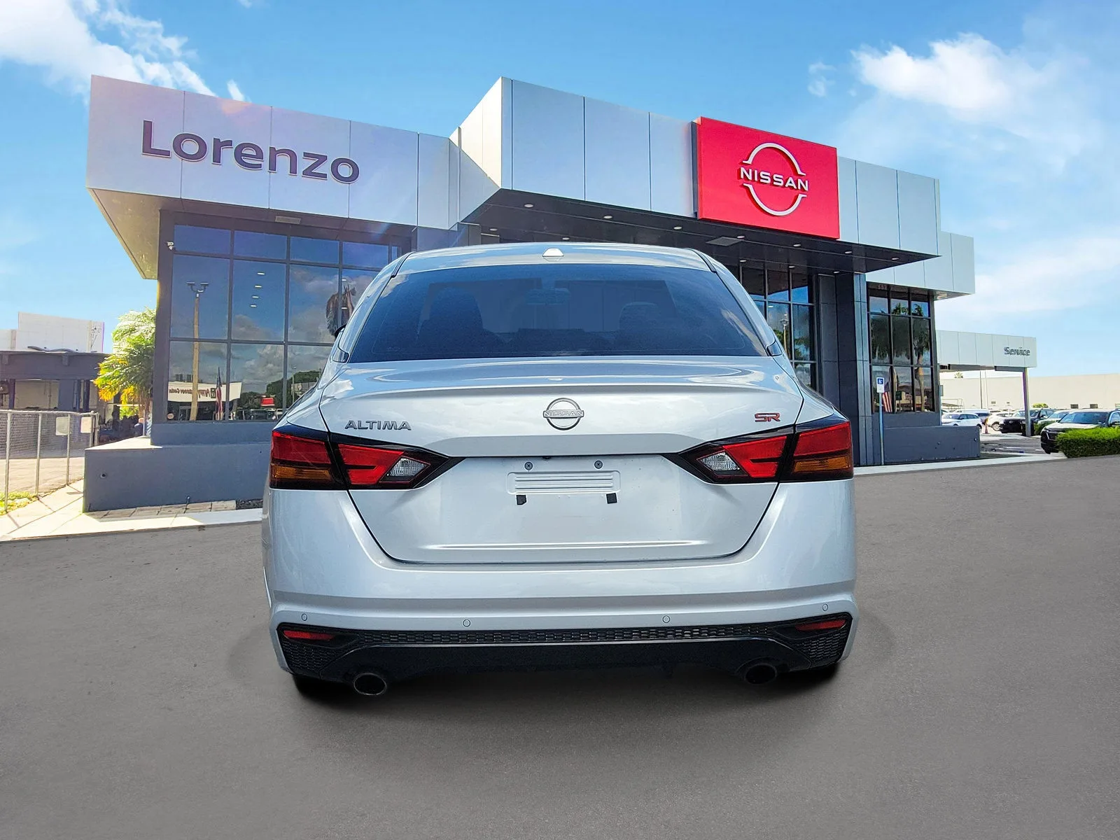 2024 Nissan Altima 2.5 SR photo 6