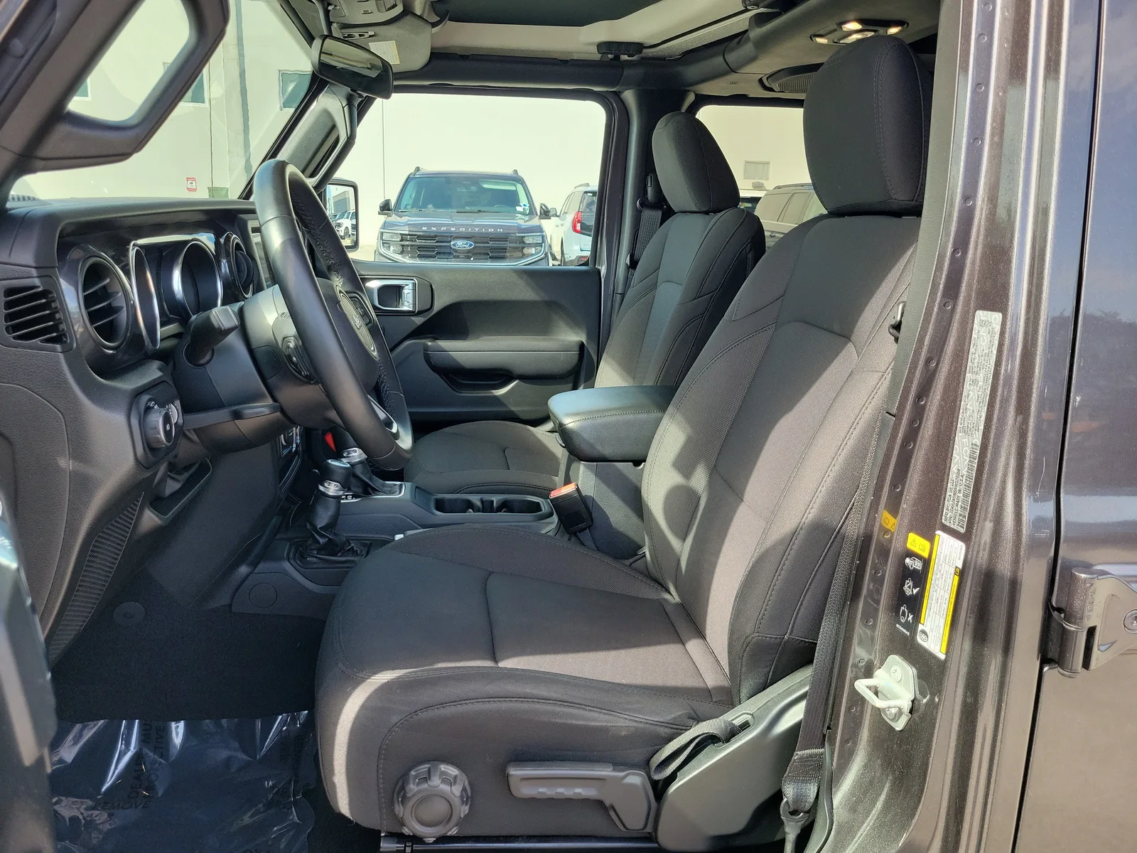 2022 Jeep Wrangler Unlimited Sport Altitude 4WD photo 11