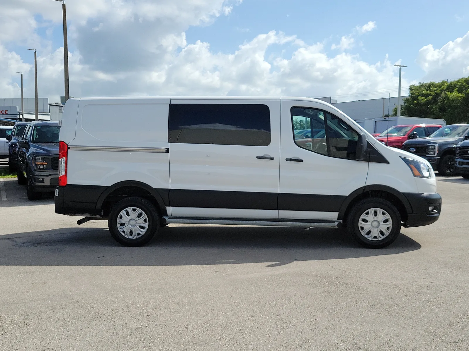 2024 Ford Transit Cargo Van Base photo 4