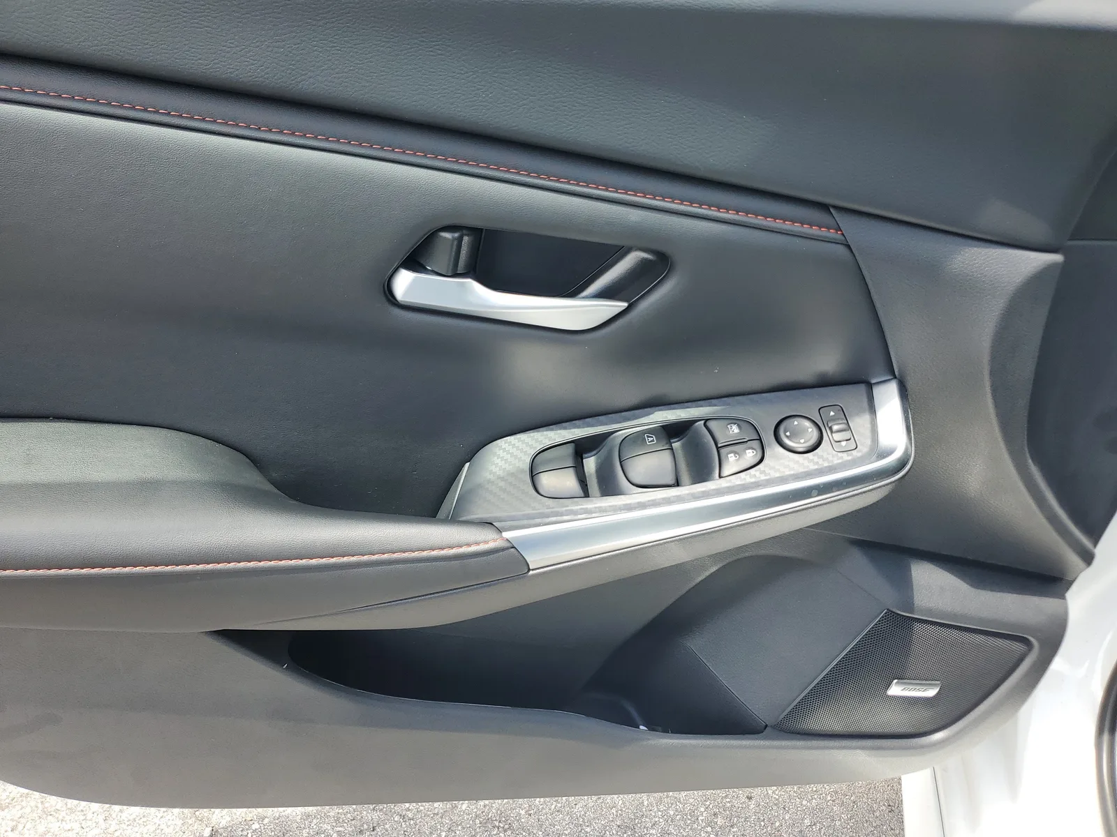 2025 Nissan Sentra SR photo 15