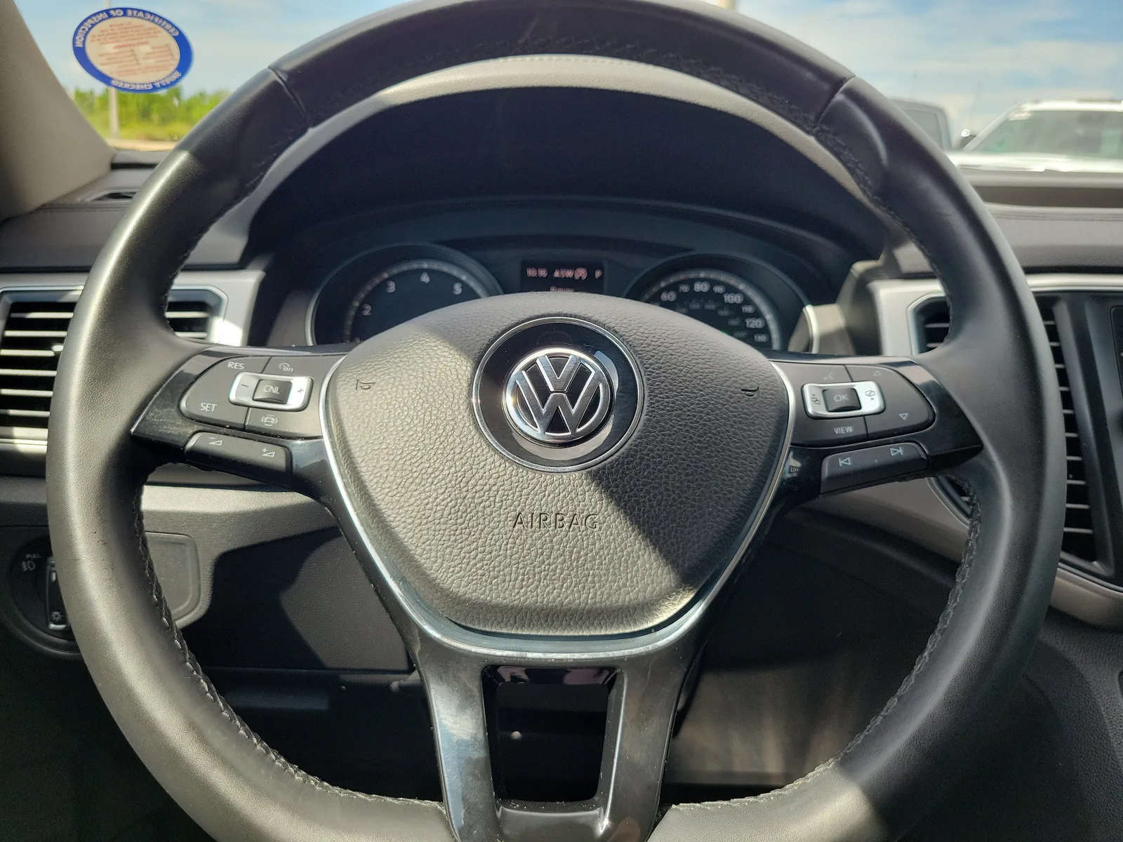 2019 Volkswagen Atlas 3.6L V6 SE photo 18