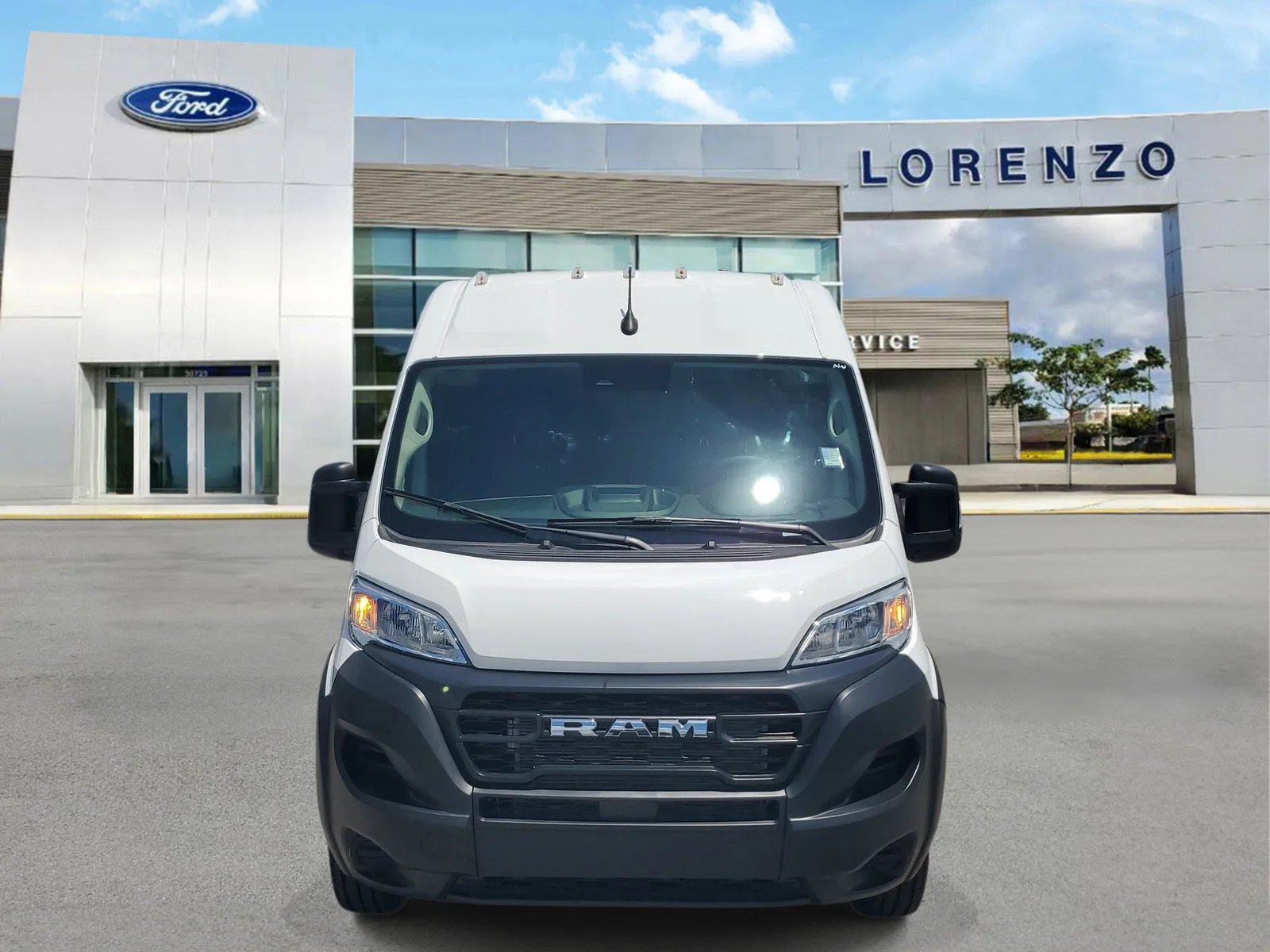 2025 RAM ProMaster Cargo Van Tradesman photo 2