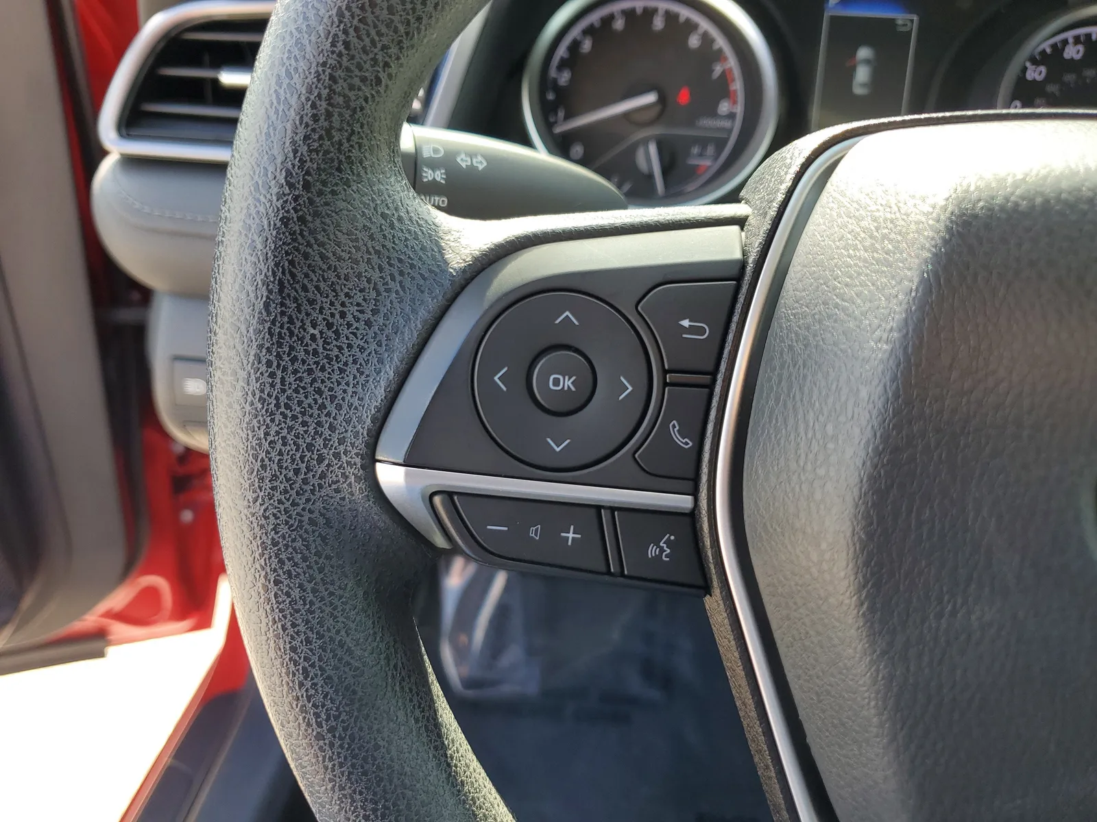 2023 Toyota Camry LE photo 20