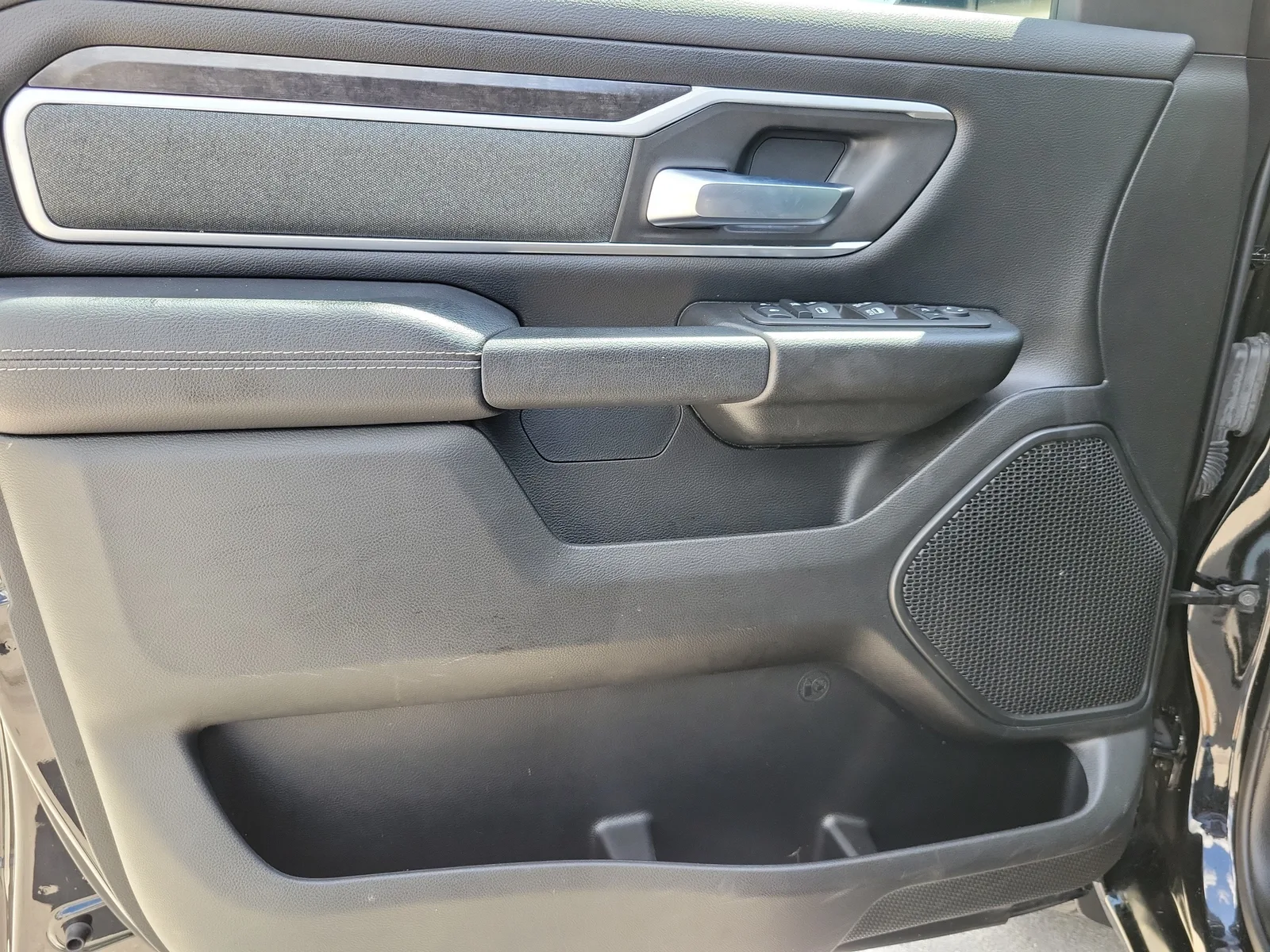 2022 RAM 1500 Big Horn photo 25