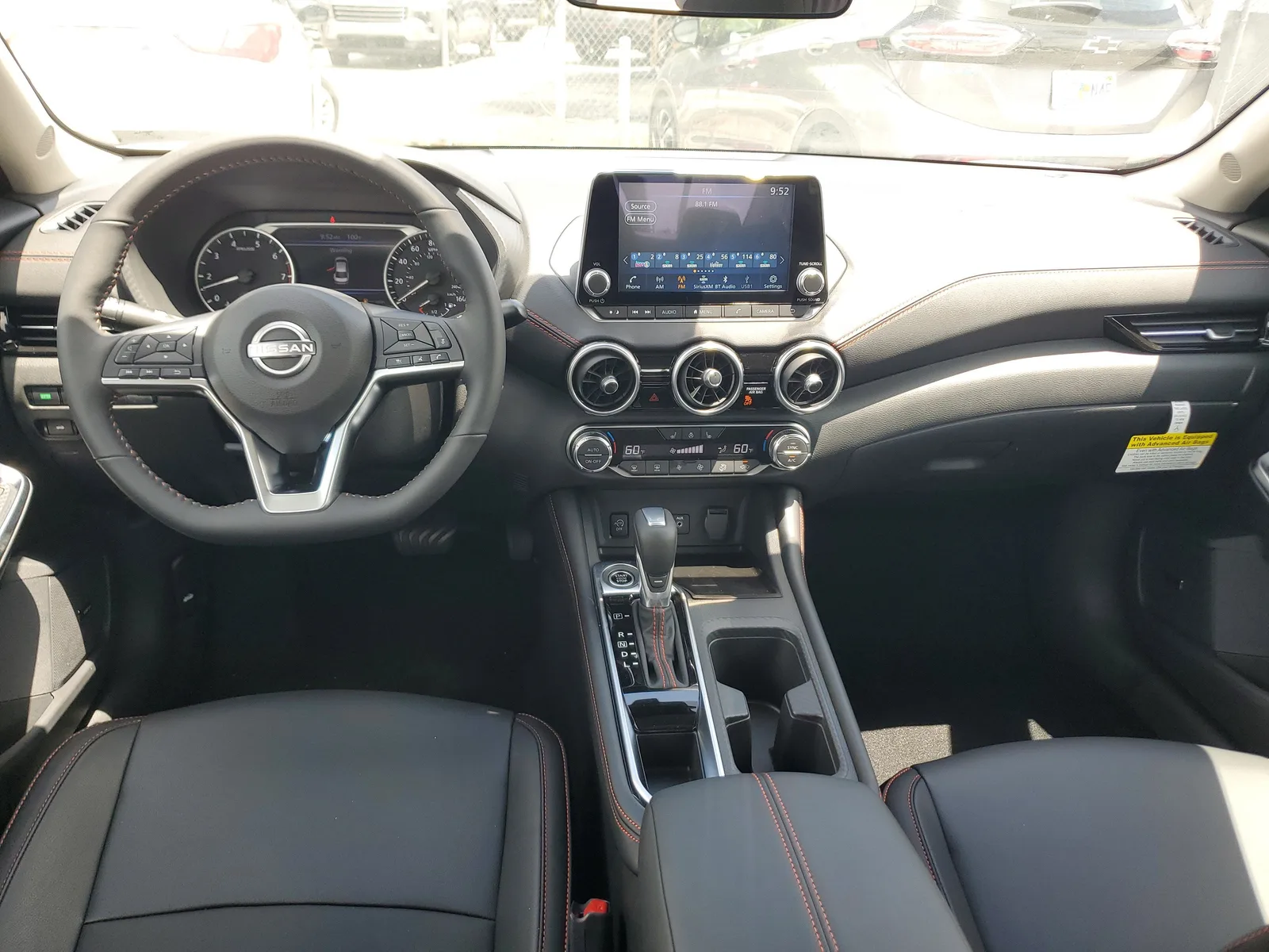 2025 Nissan Sentra SR photo 12