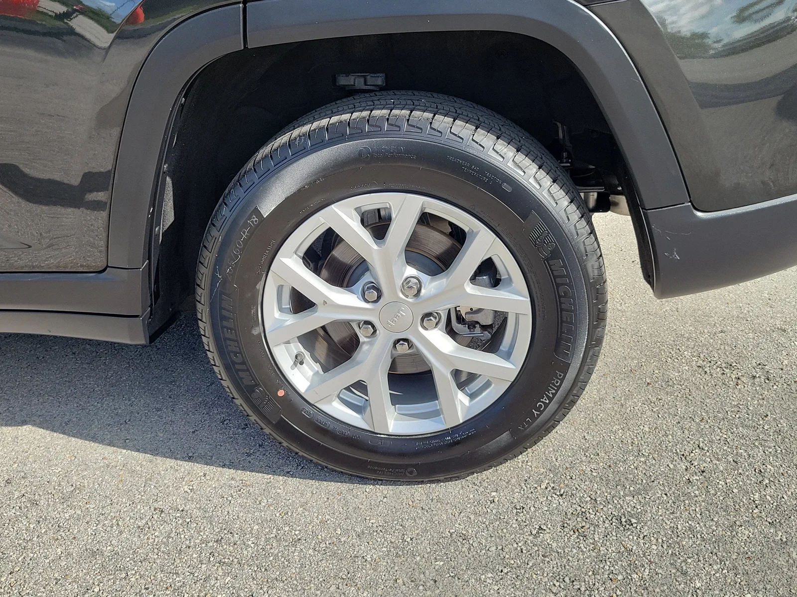 2024 Jeep Grand Cherokee Limited photo 9