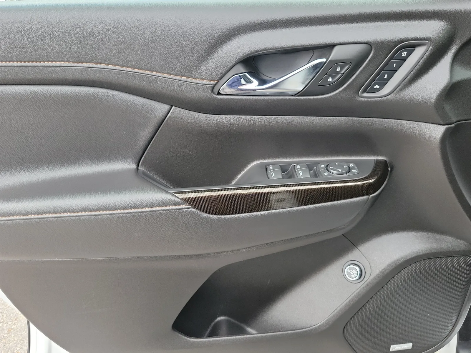 2023 GMC Acadia AT4 photo 20