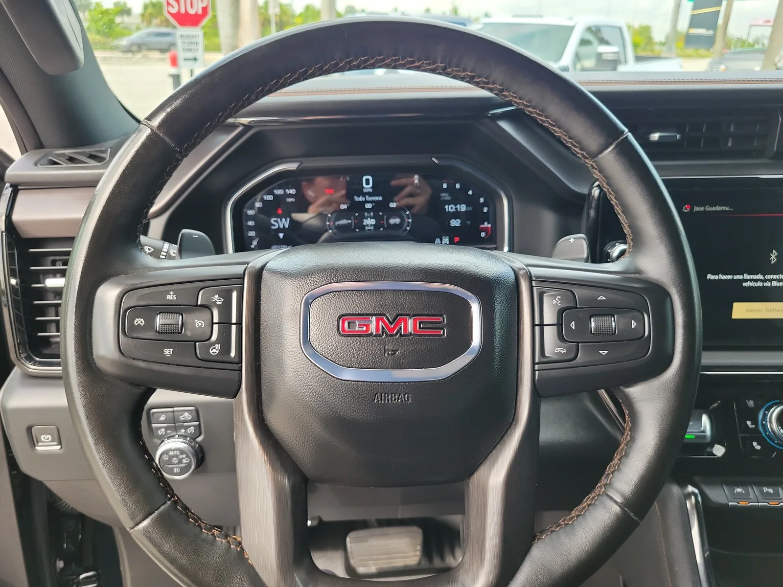 2024 GMC Sierra 1500 AT4 photo 19
