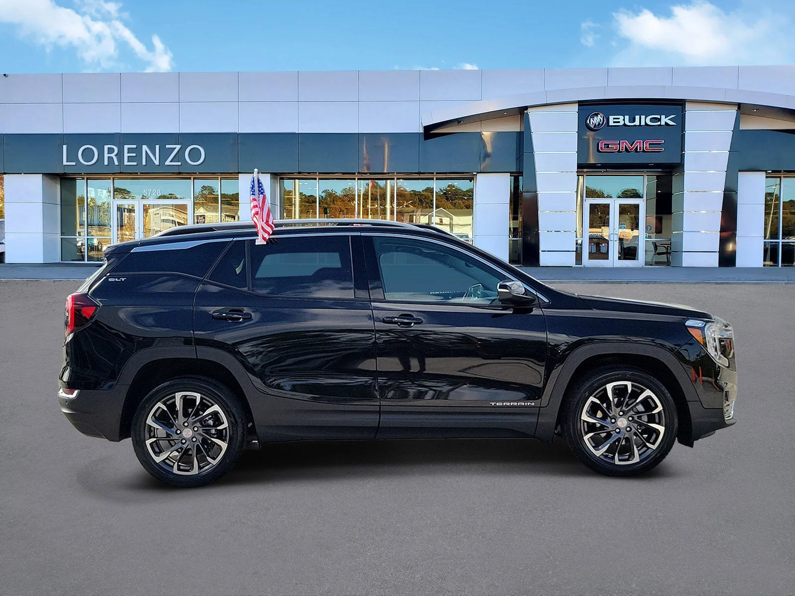 2024 GMC Terrain SLT photo 4