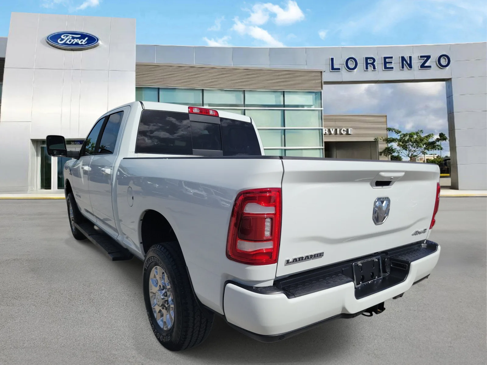 2024 RAM 2500 Laramie 4WD Diesel photo 7