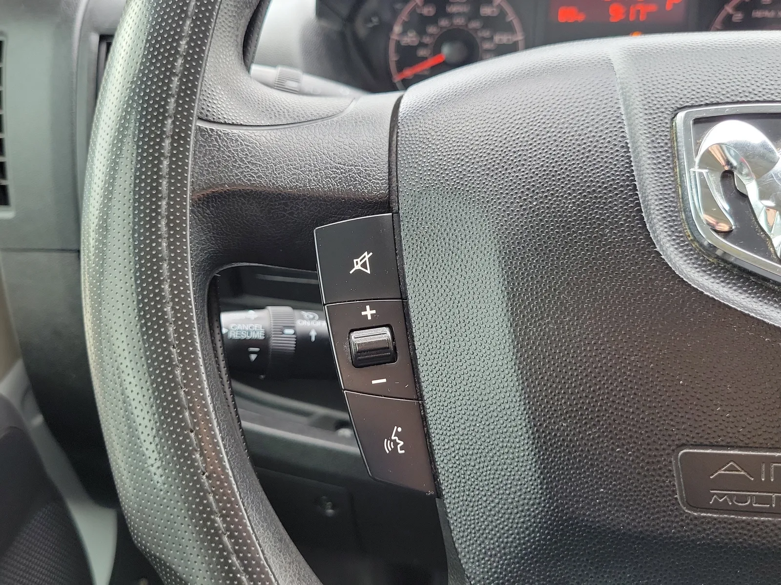 2017 RAM ProMaster Cargo Van NA photo 12