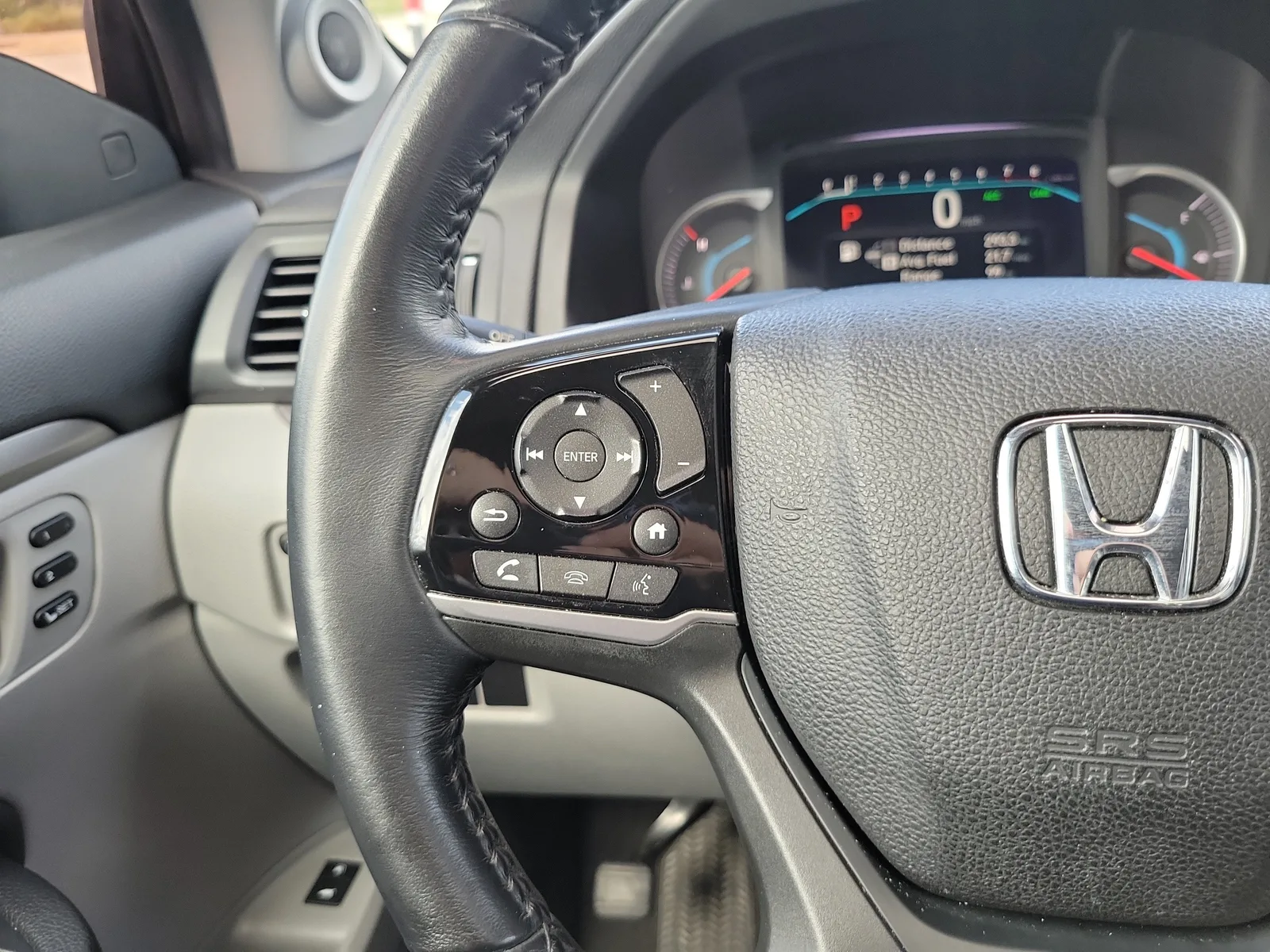 2021 Honda Pilot Special Edition photo 21