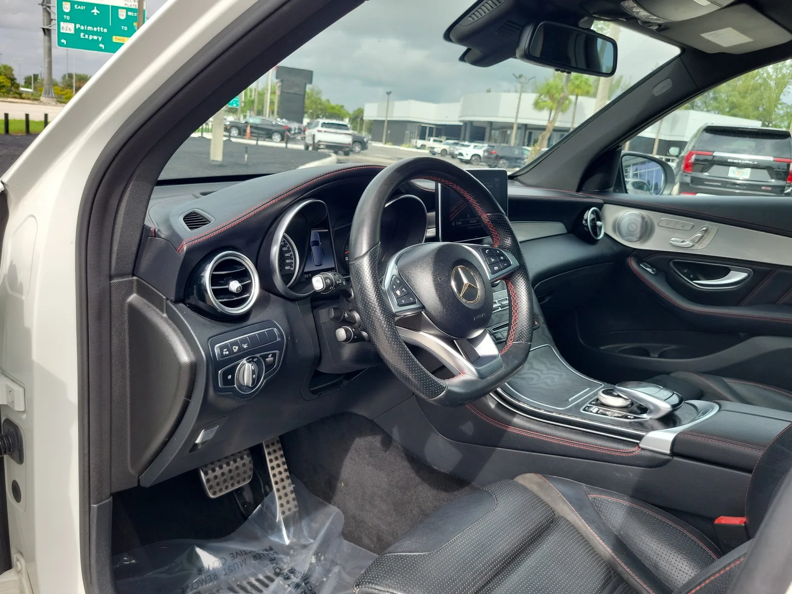 2018 Mercedes-Benz GLC AMG® GLC 43 photo 9
