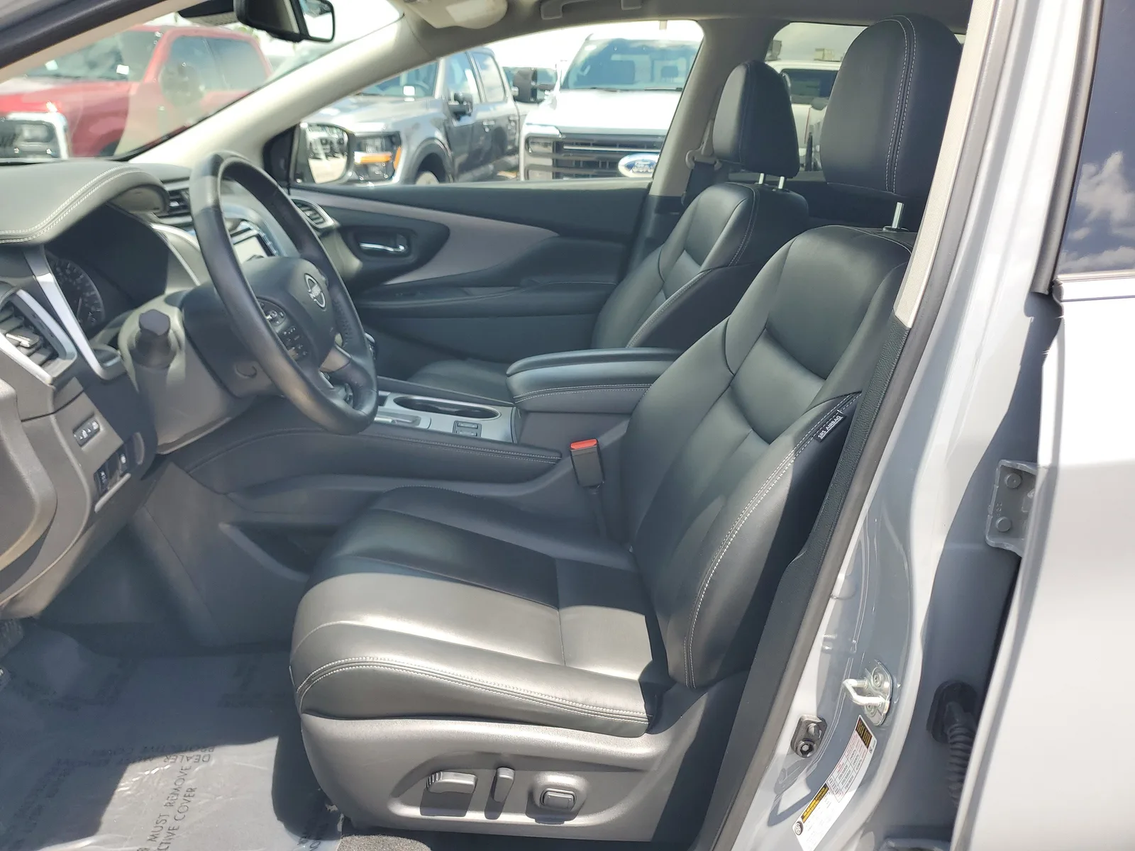 2024 Nissan Murano SV photo 10