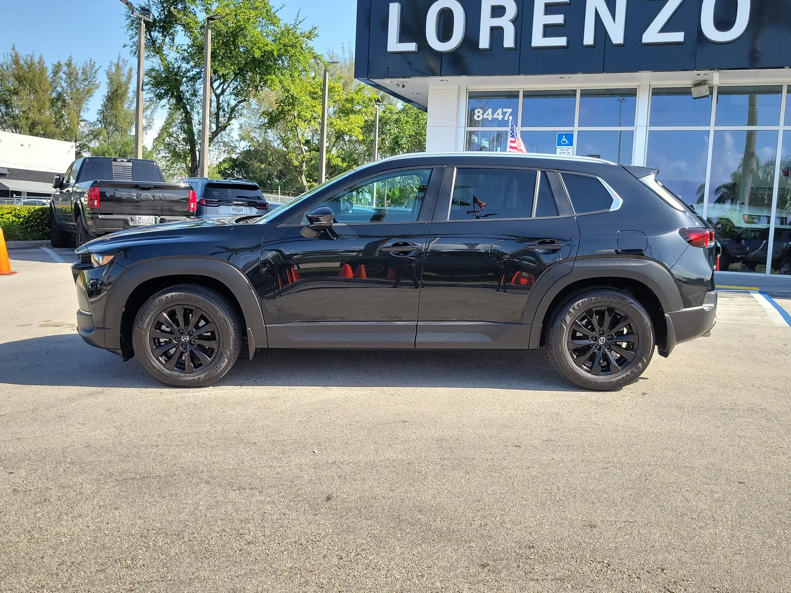 2024 Mazda CX-50 2.5 S Premium Package photo 8