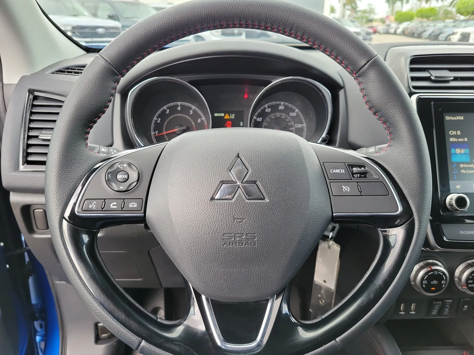 2025 Mitsubishi Outlander Sport LE photo 20