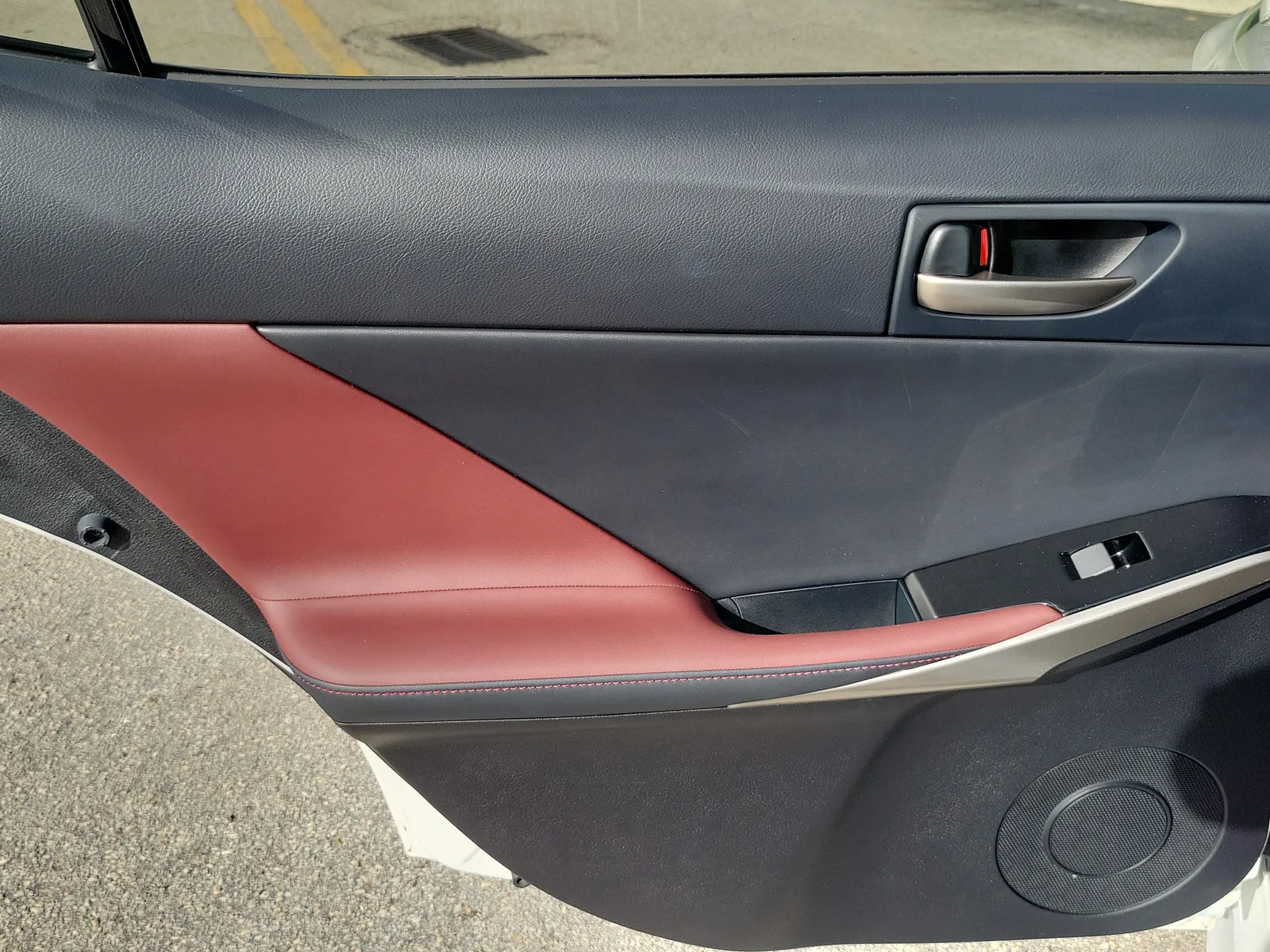 2020 Lexus IS IS 300 photo 11