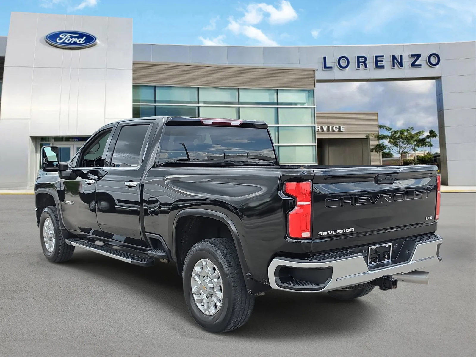 2024 Chevrolet Silverado 2500HD LTZ 4WD Diesel photo 6
