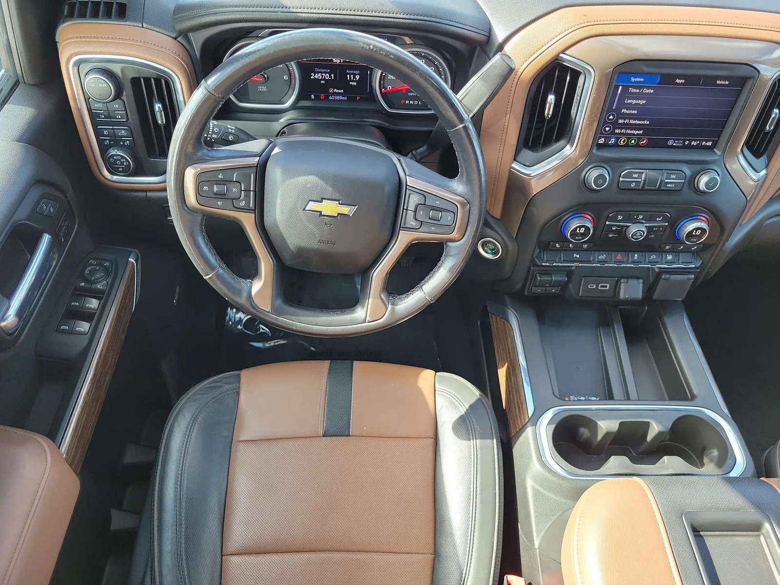 2022 Chevrolet Silverado 1500 LTD High Country photo 18