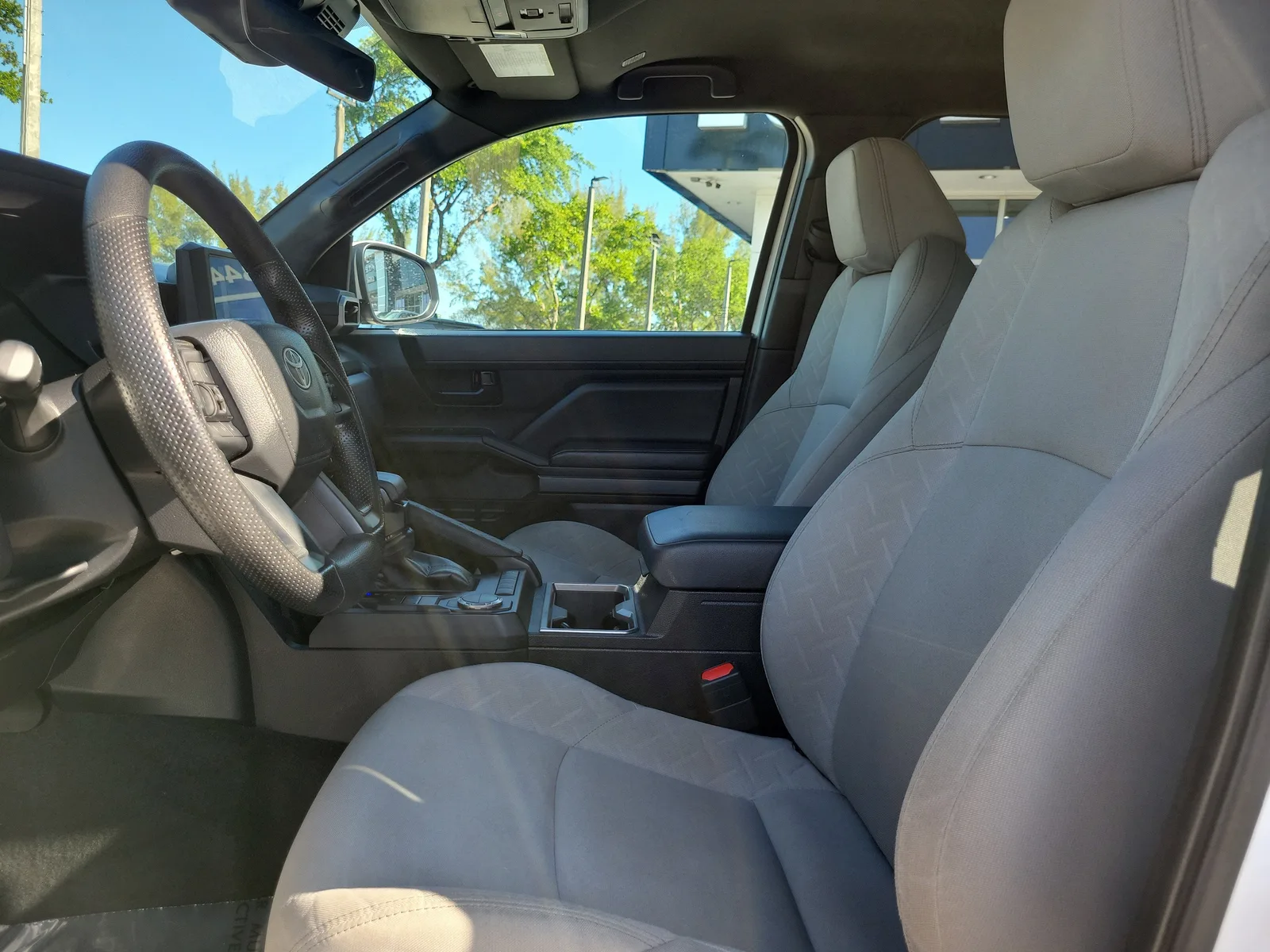 2024 Toyota Tacoma 2WD SR5 photo 10