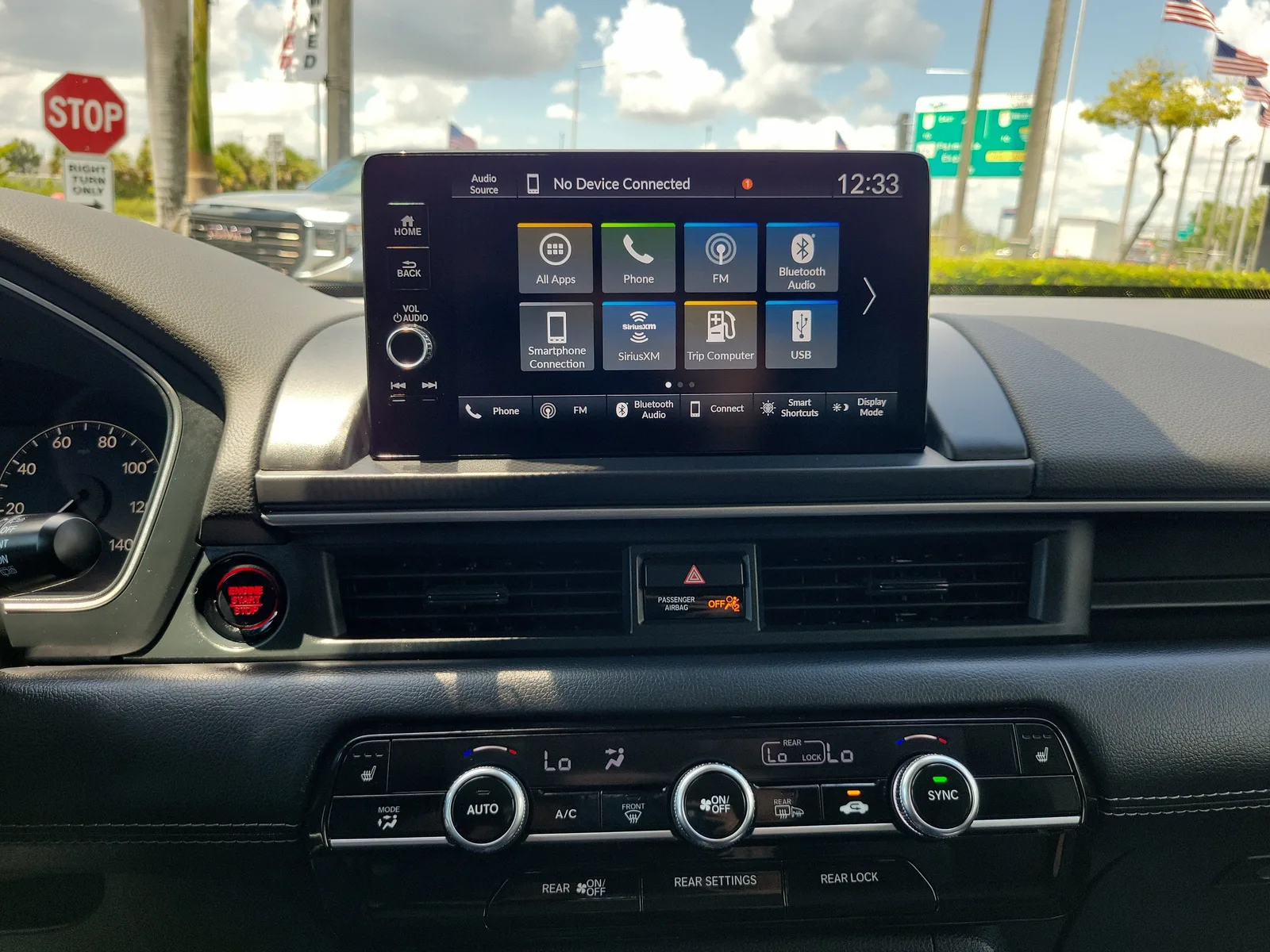 2024 Honda Pilot EX-L 8 Passenger photo 22