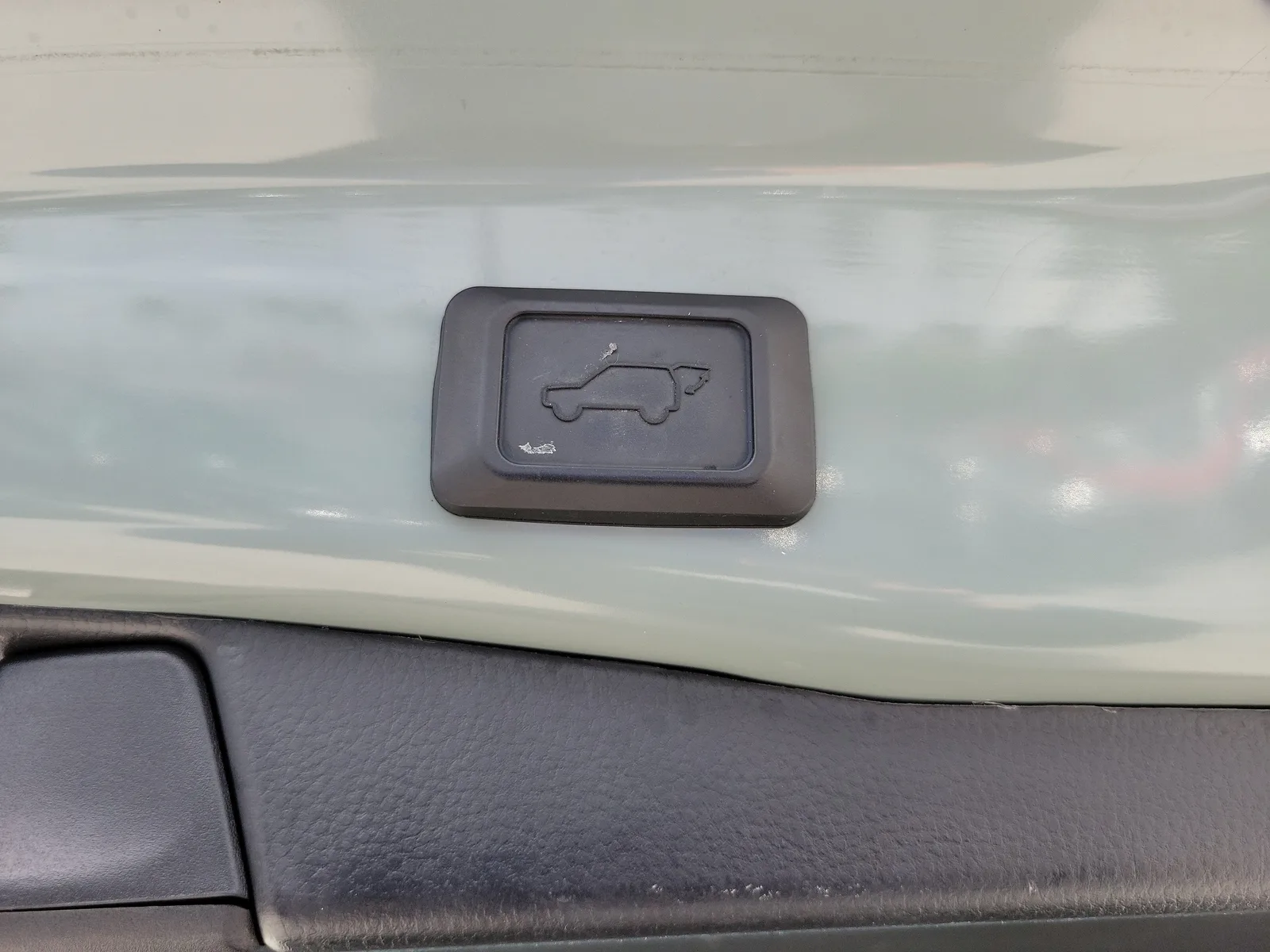 2022 Toyota RAV4 XLE photo 10