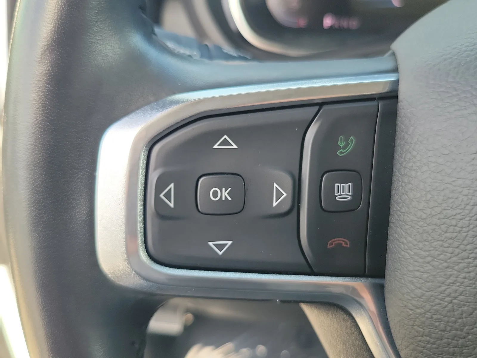 2024 RAM 2500 Laramie 4WD Diesel photo 21
