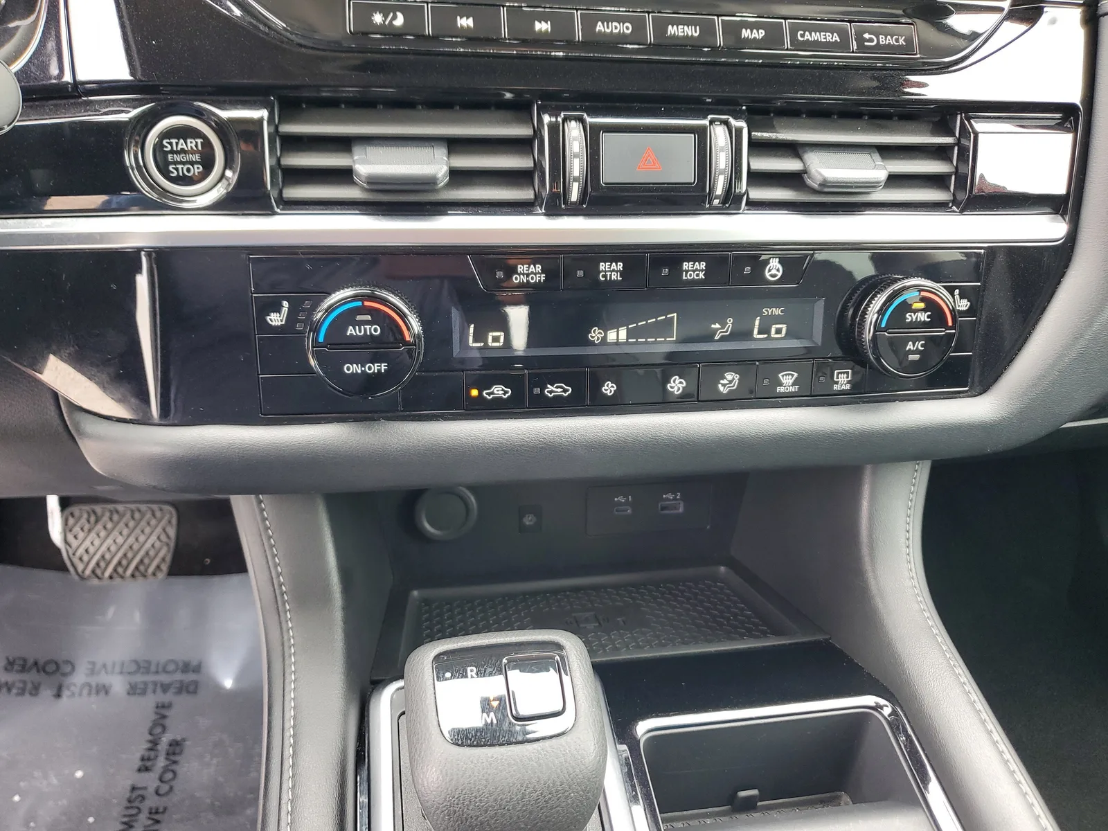 2024 Nissan Pathfinder SL photo 25